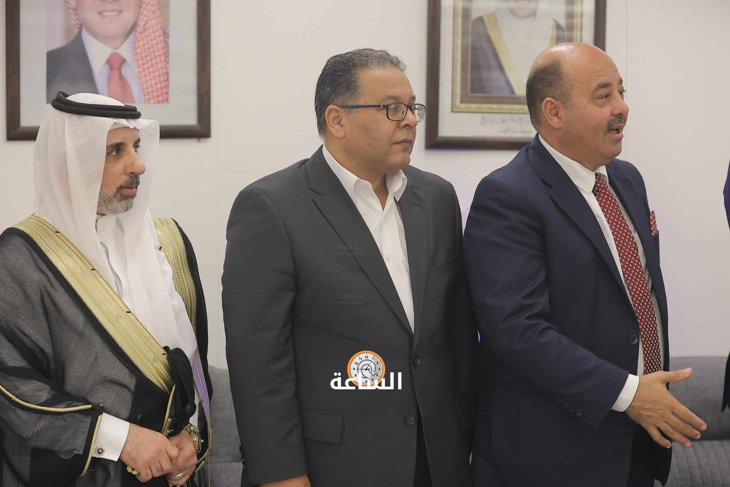 Madar Al-Saa Images 0.3480634815874166