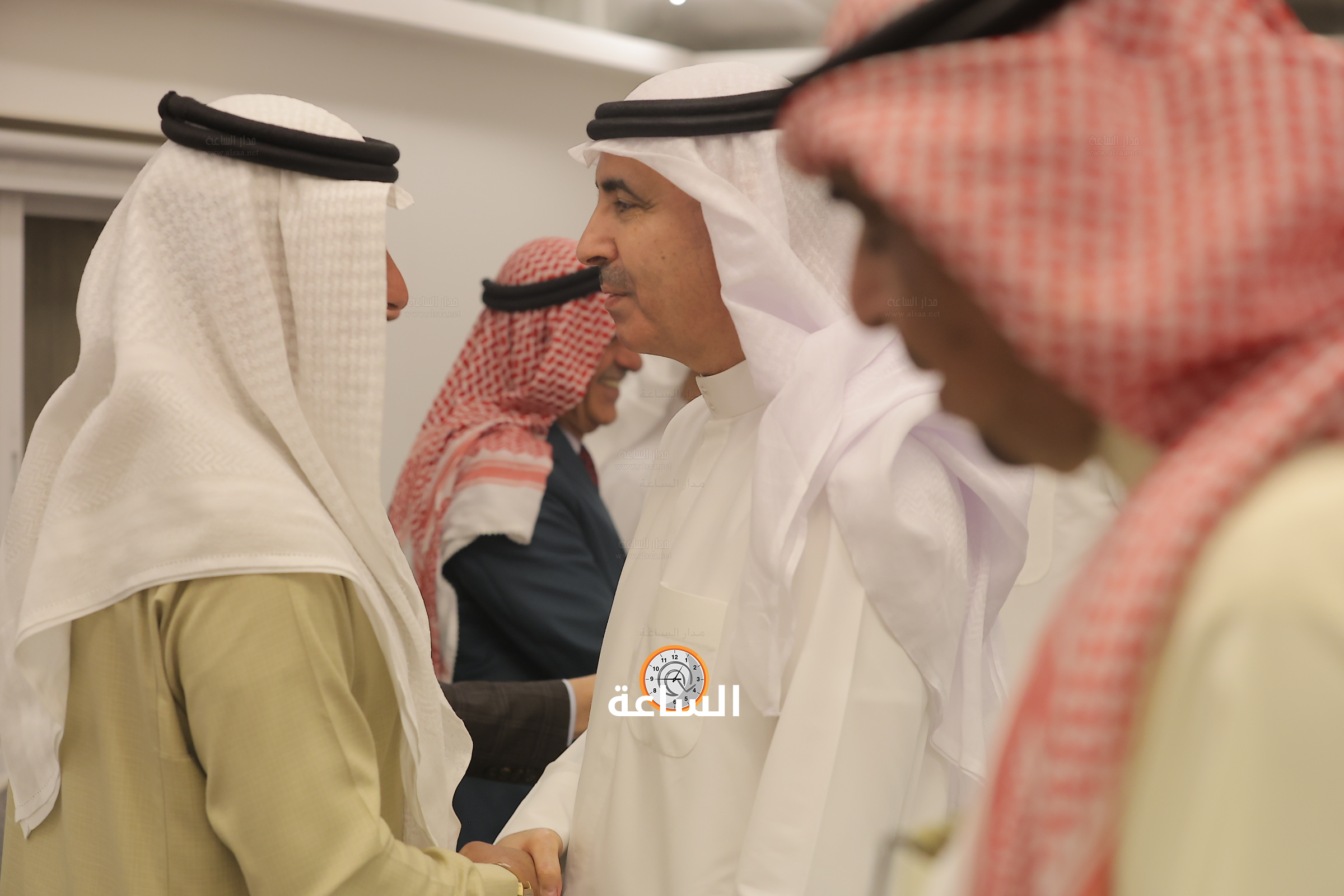 Madar Al-Saa Images 0.21915209257474455