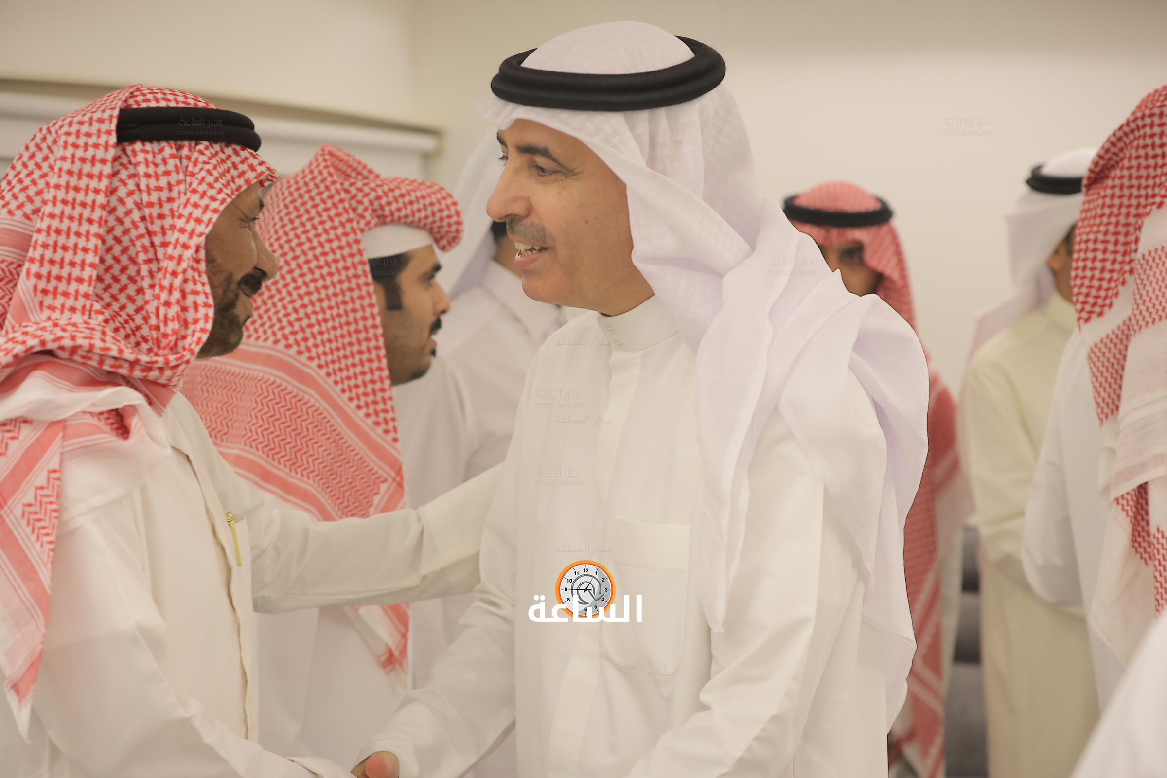 Madar Al-Saa Images 0.6101073717498458