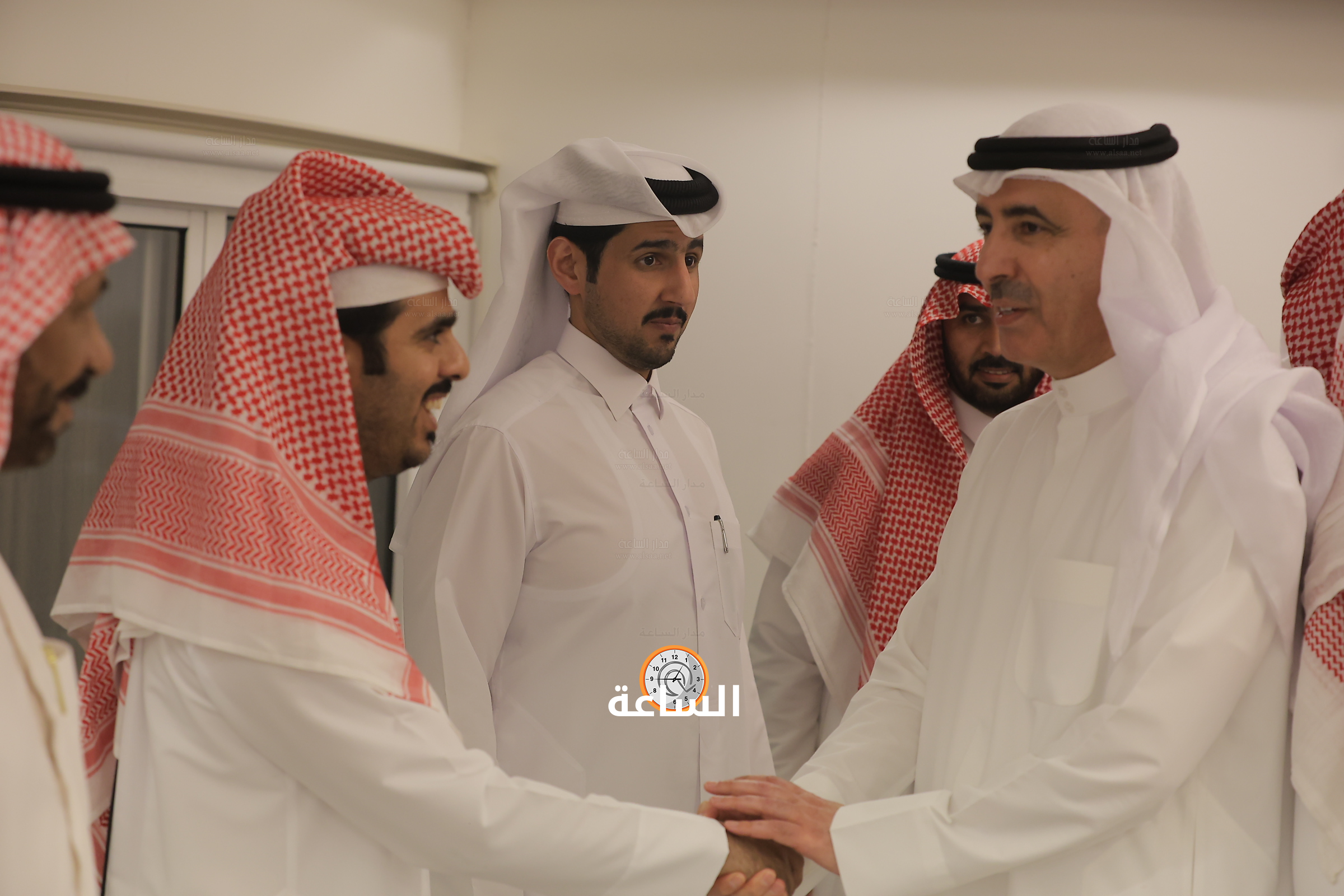 Madar Al-Saa Images 0.935635957828672