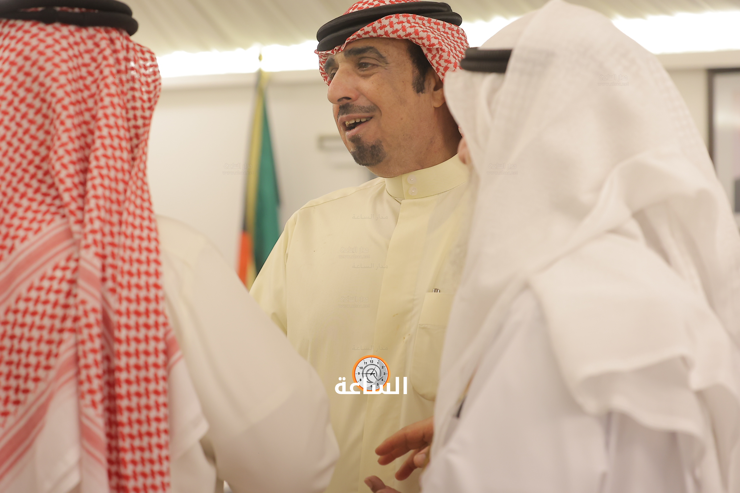 Madar Al-Saa Images 0.8058461207937507