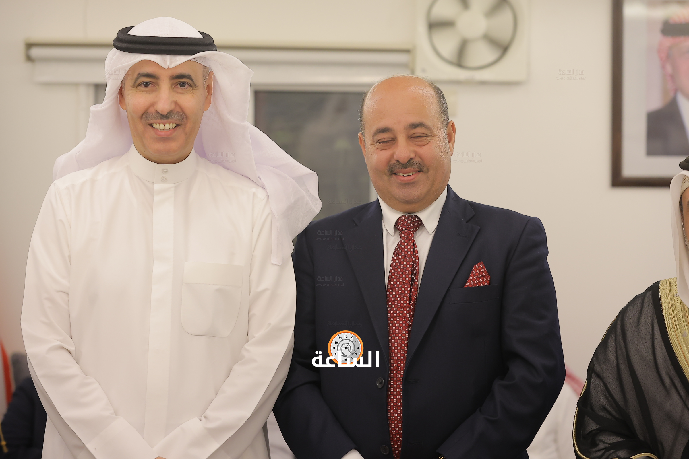 Madar Al-Saa Images 0.8980023039756976