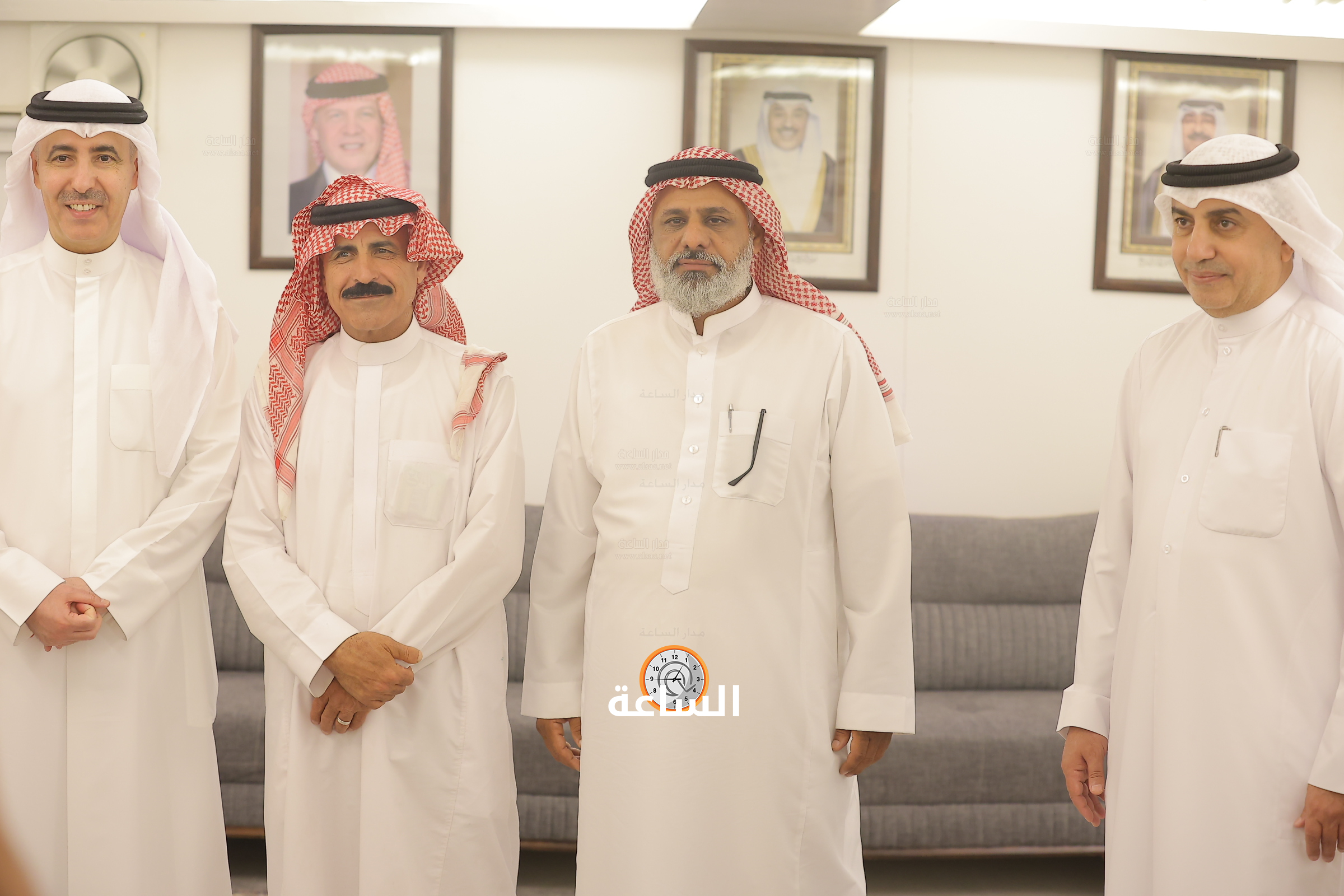 Madar Al-Saa Images 0.8700340240581547