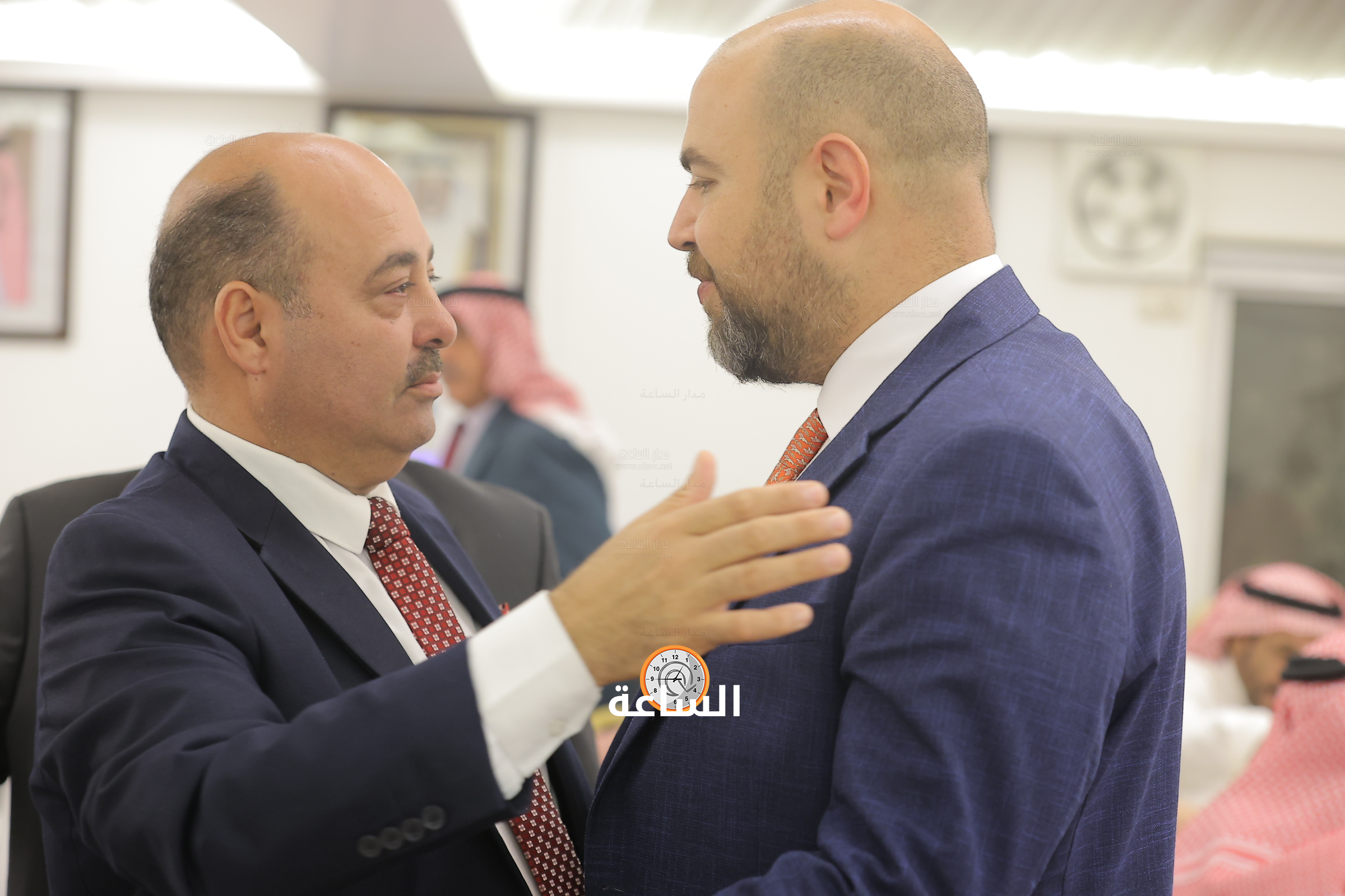 Madar Al-Saa Images 0.49818399288709525