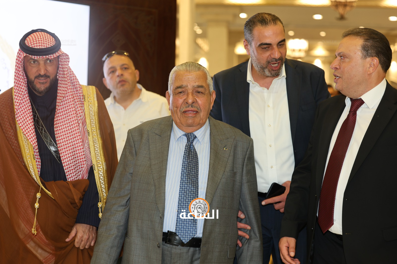 Madar Al-Saa Images 0.9068205707744575