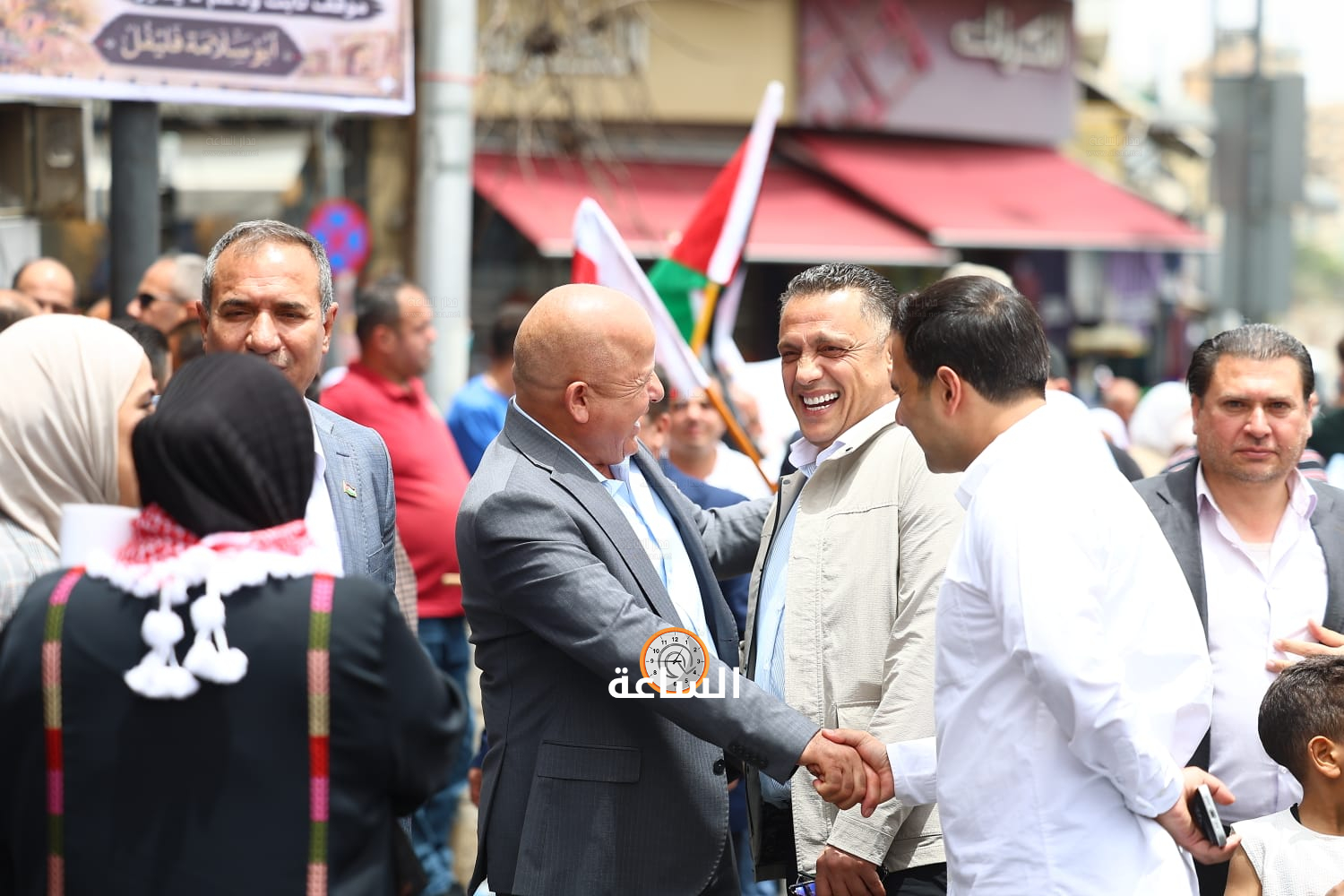 Madar Al-Saa Images 0.8235743345026966