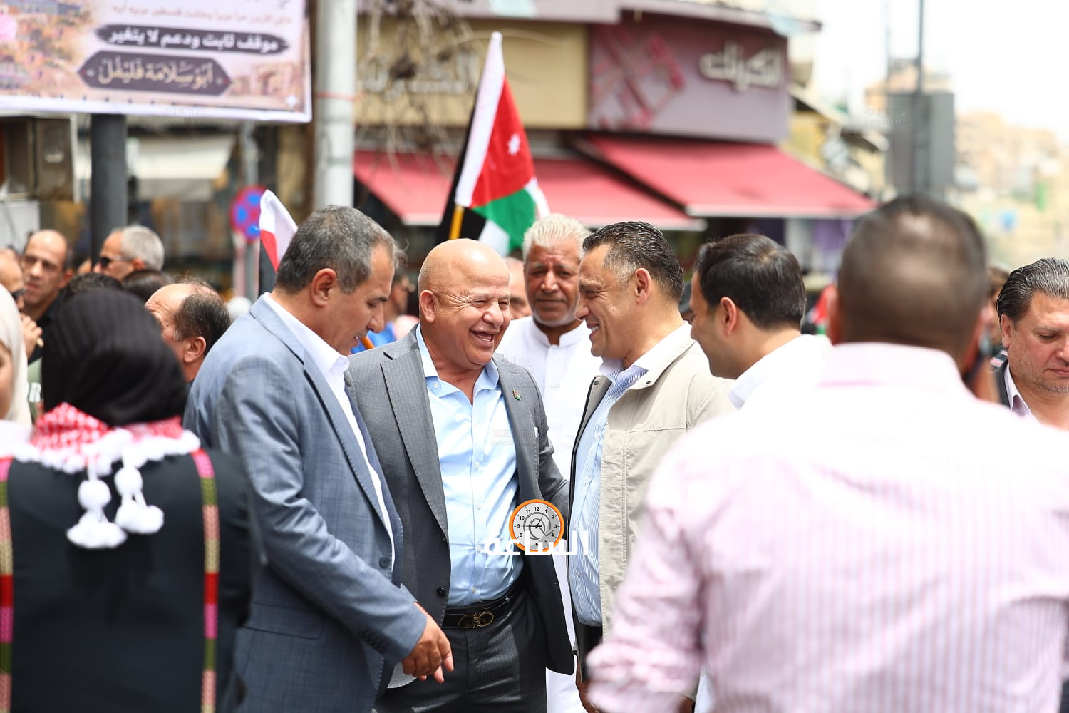 Madar Al-Saa Images 0.872341429044899