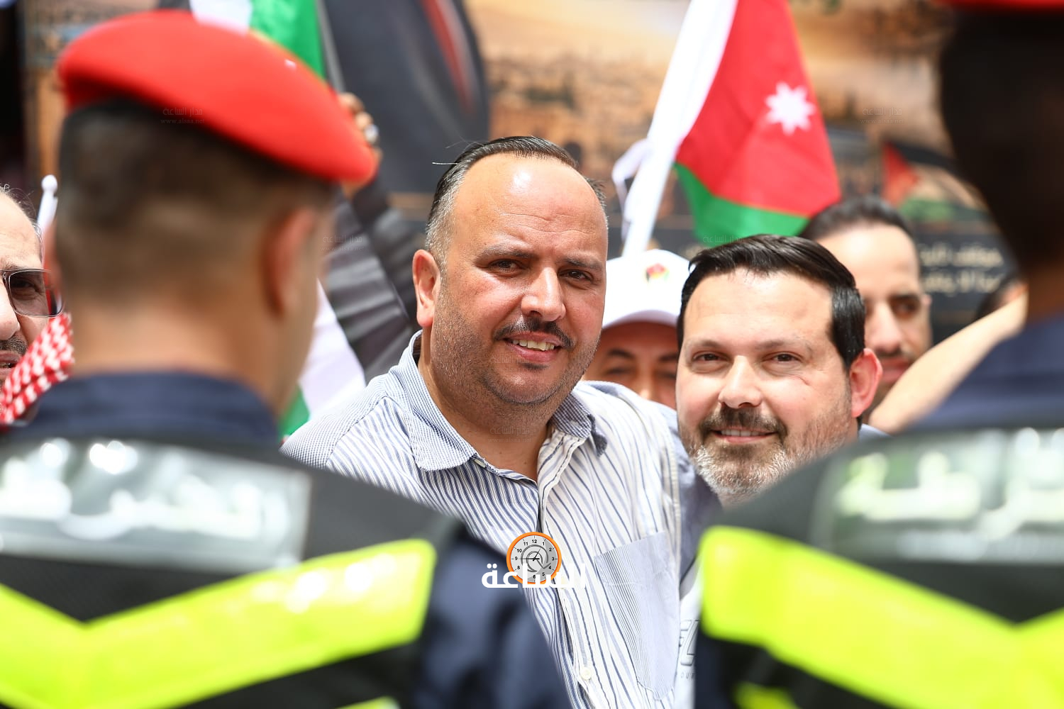 Madar Al-Saa Images 0.6283236340868747