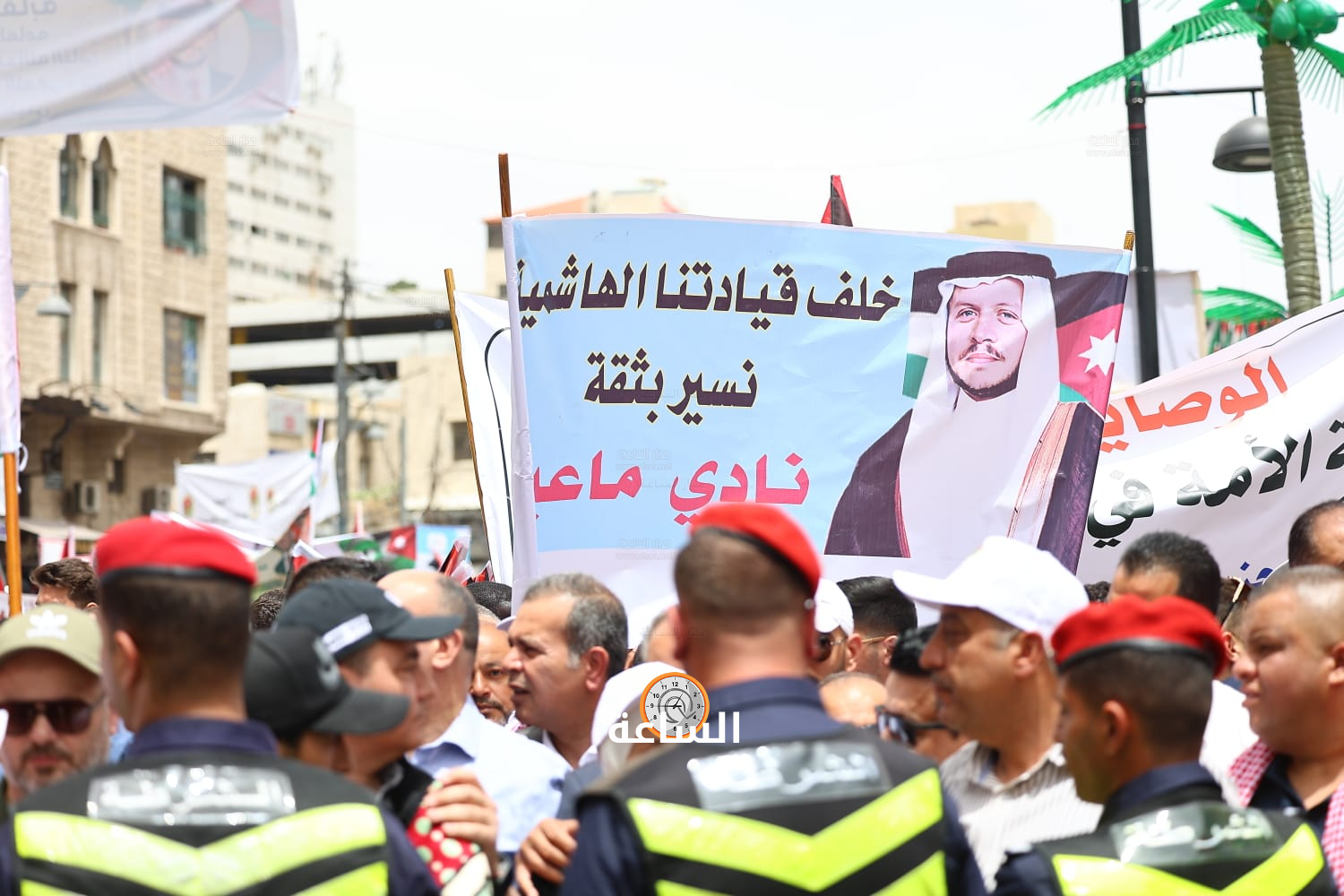 Madar Al-Saa Images 0.9208290303312704