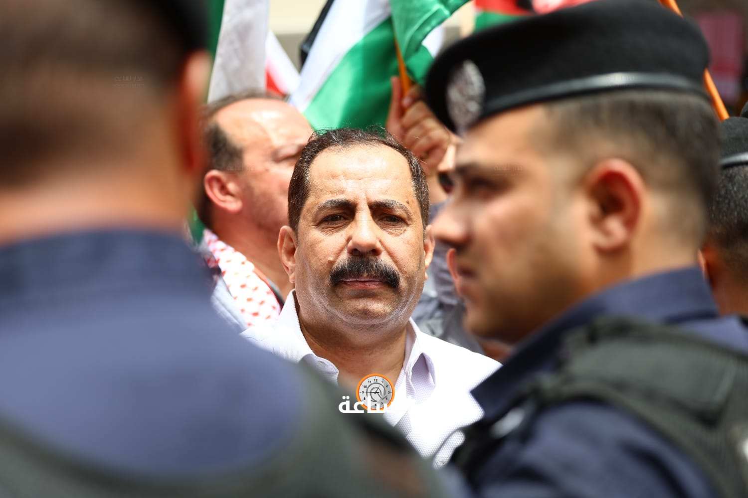 Madar Al-Saa Images 0.3912564474636928