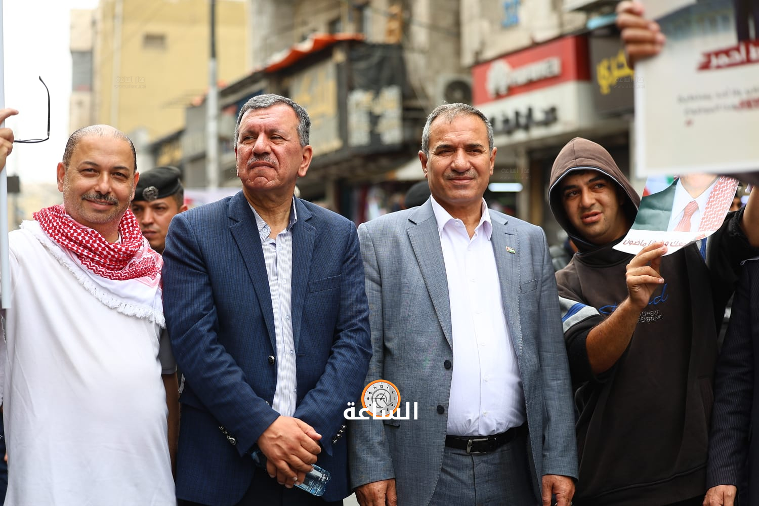 Madar Al-Saa Images 0.02686436626490285