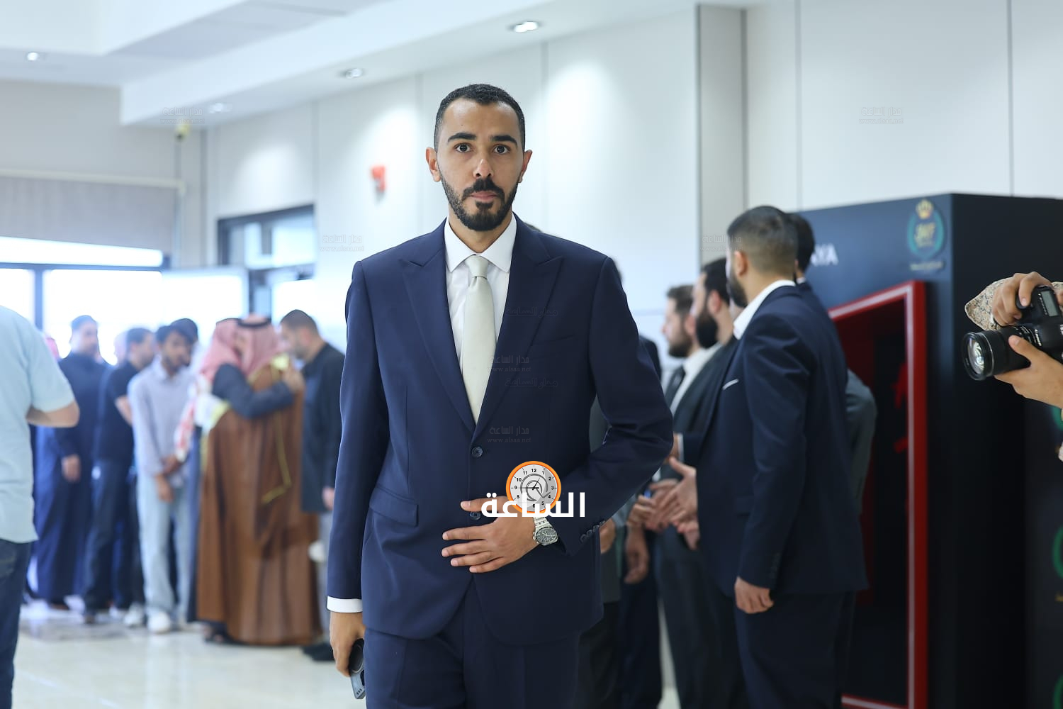 Madar Al-Saa Images 0.4493853804502882