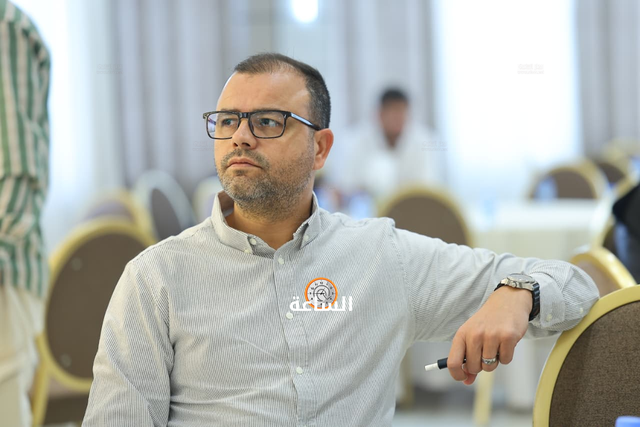 Madar Al-Saa Images 0.5236815632992541