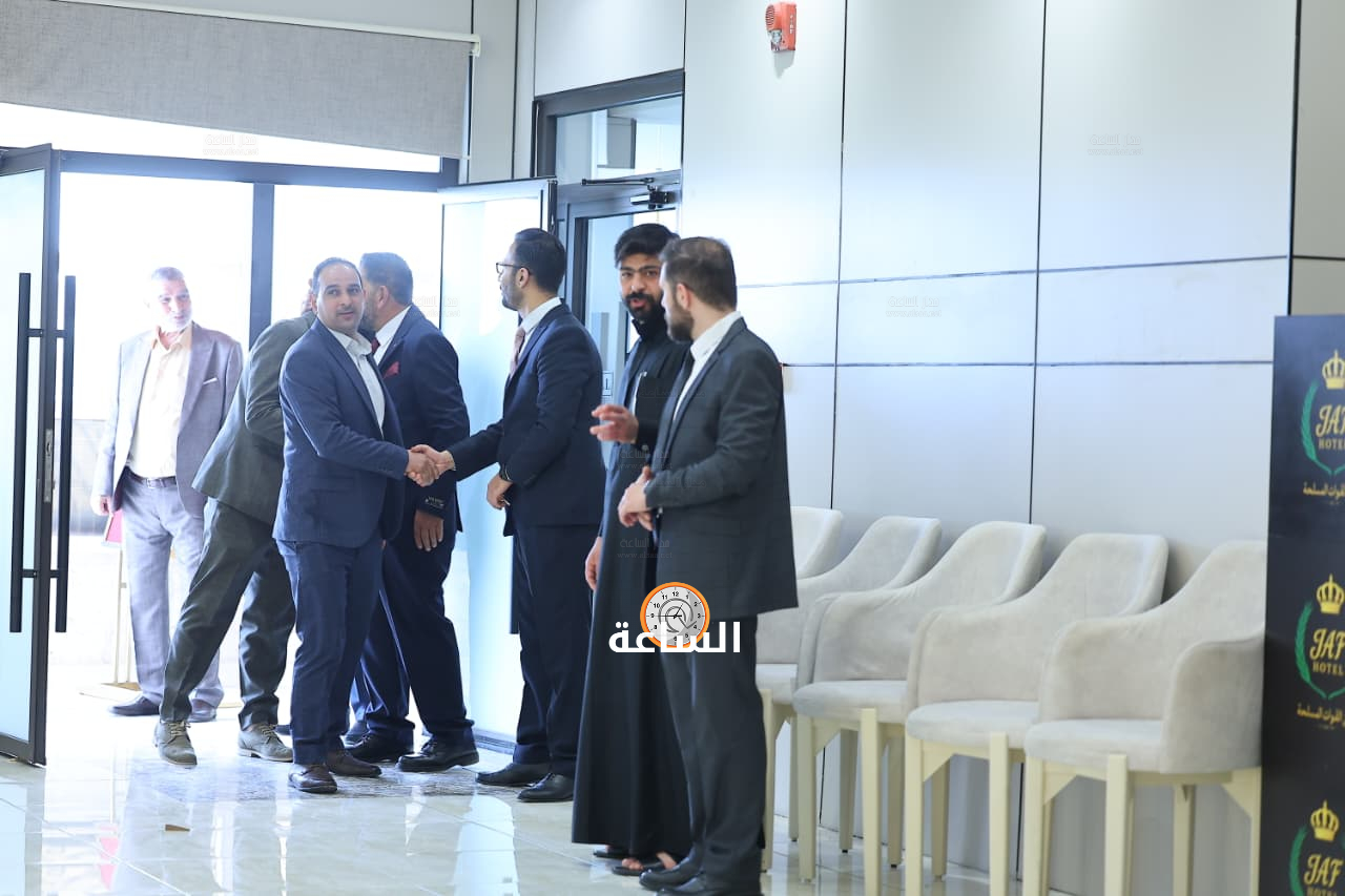 Madar Al-Saa Images 0.519072233856587