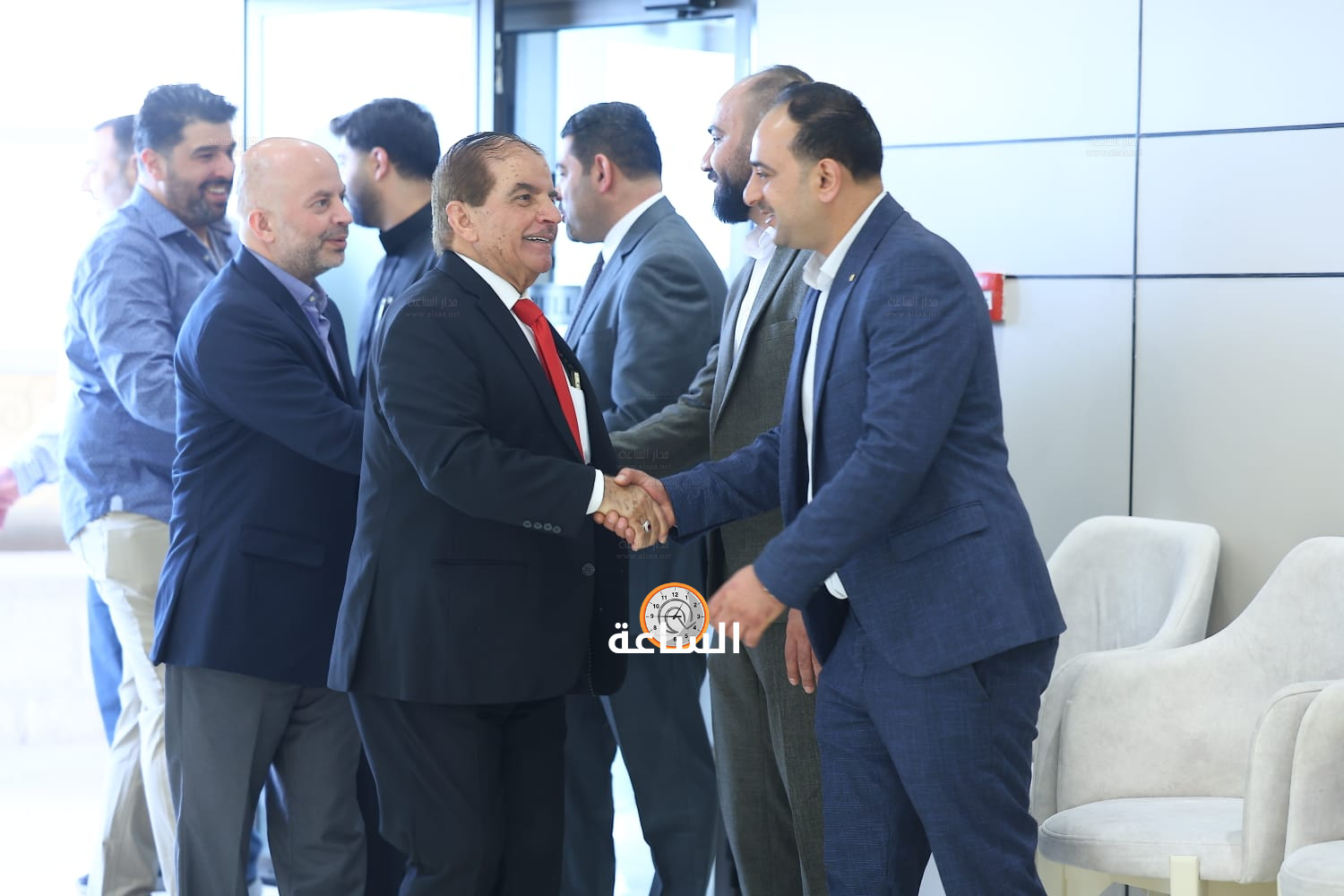 Madar Al-Saa Images 0.5600691216359315