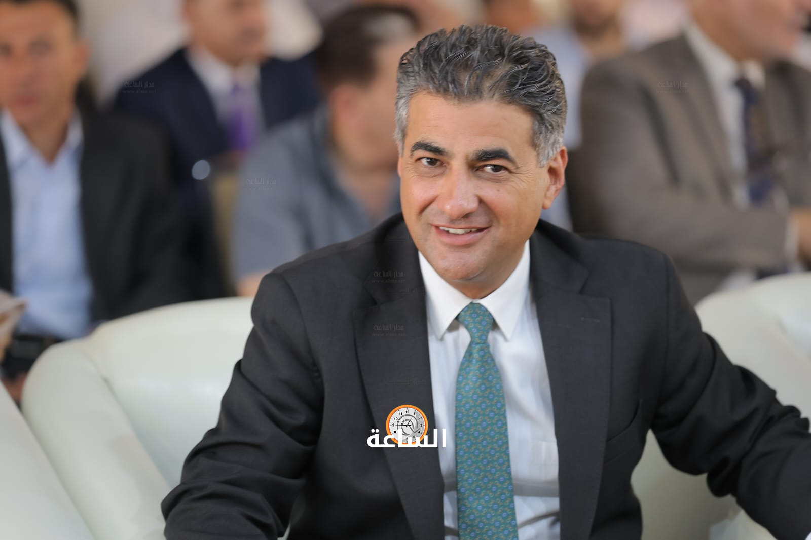 Madar Al-Saa Images 0.16091656002847676