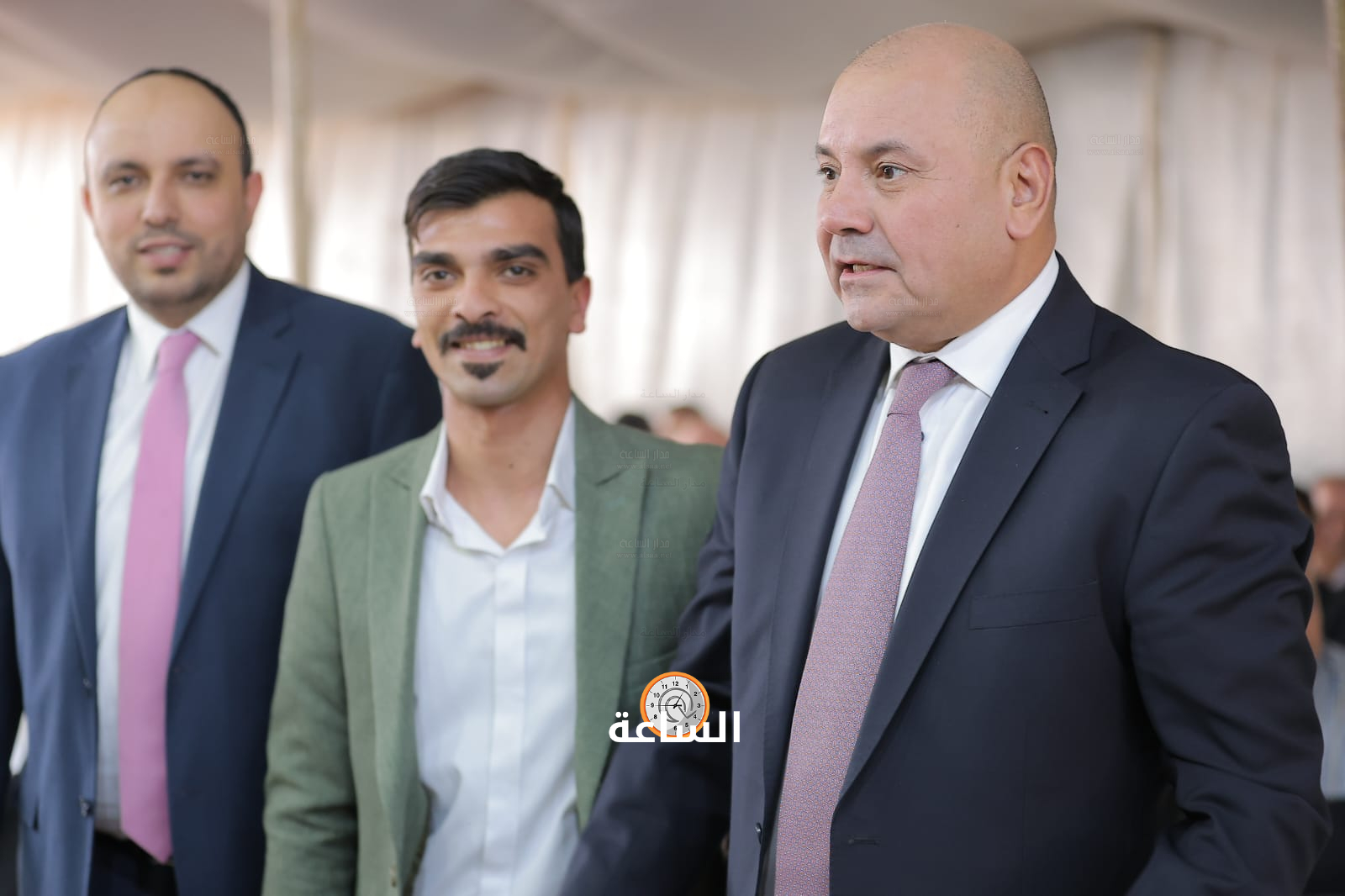 Madar Al-Saa Images 0.16105229894790385