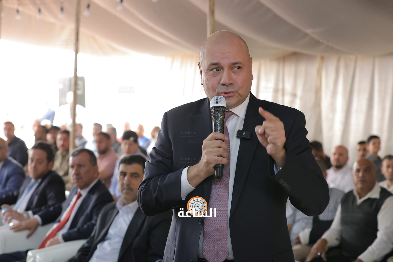Madar Al-Saa Images 0.005100128589015873