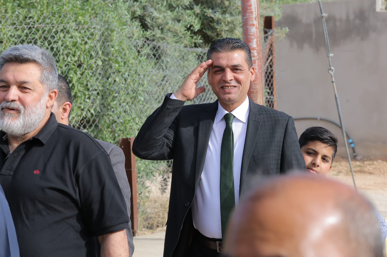 Madar Al-Saa Images 0.43169399337398884