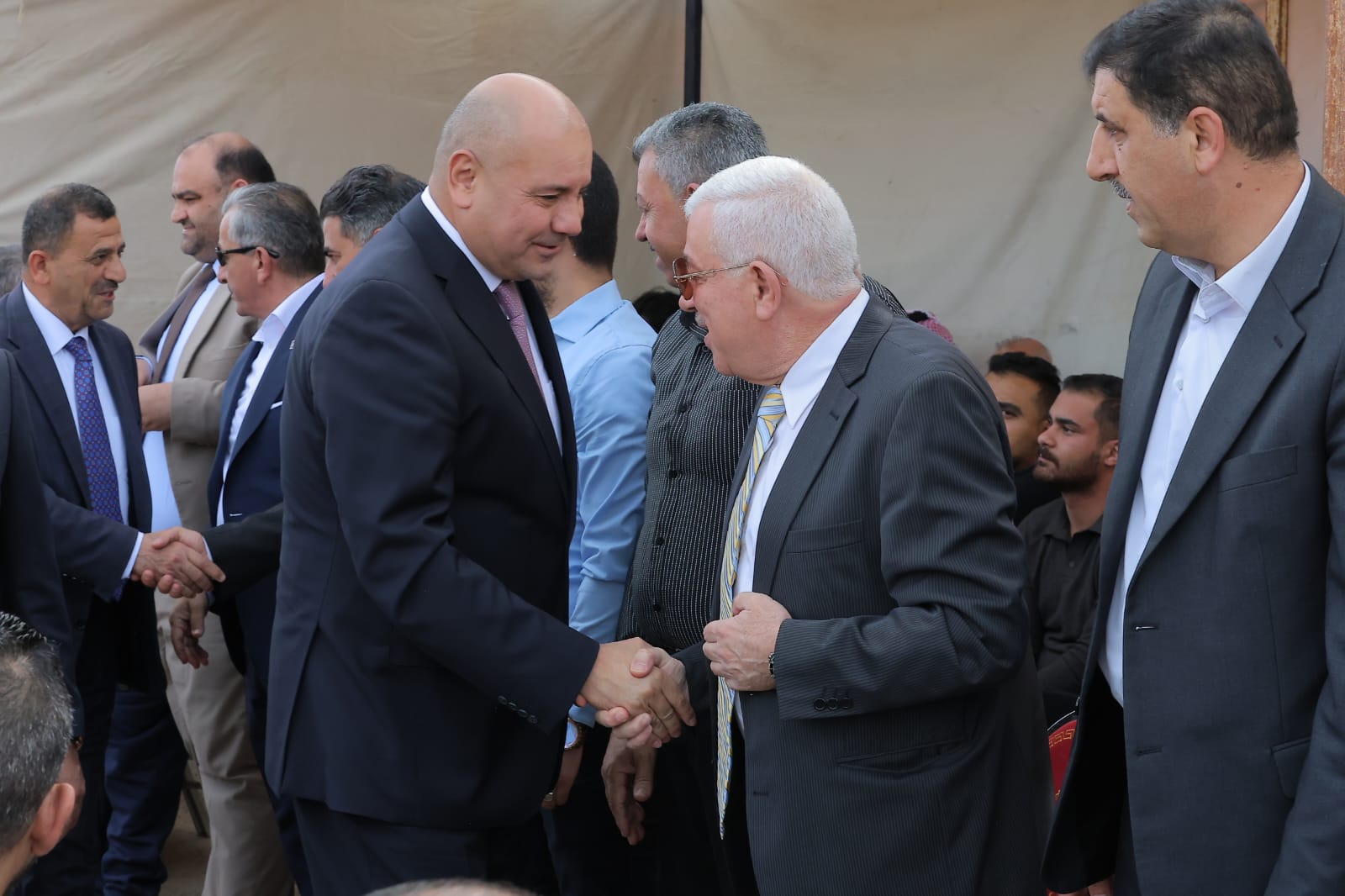 Madar Al-Saa Images 0.5614832042590792