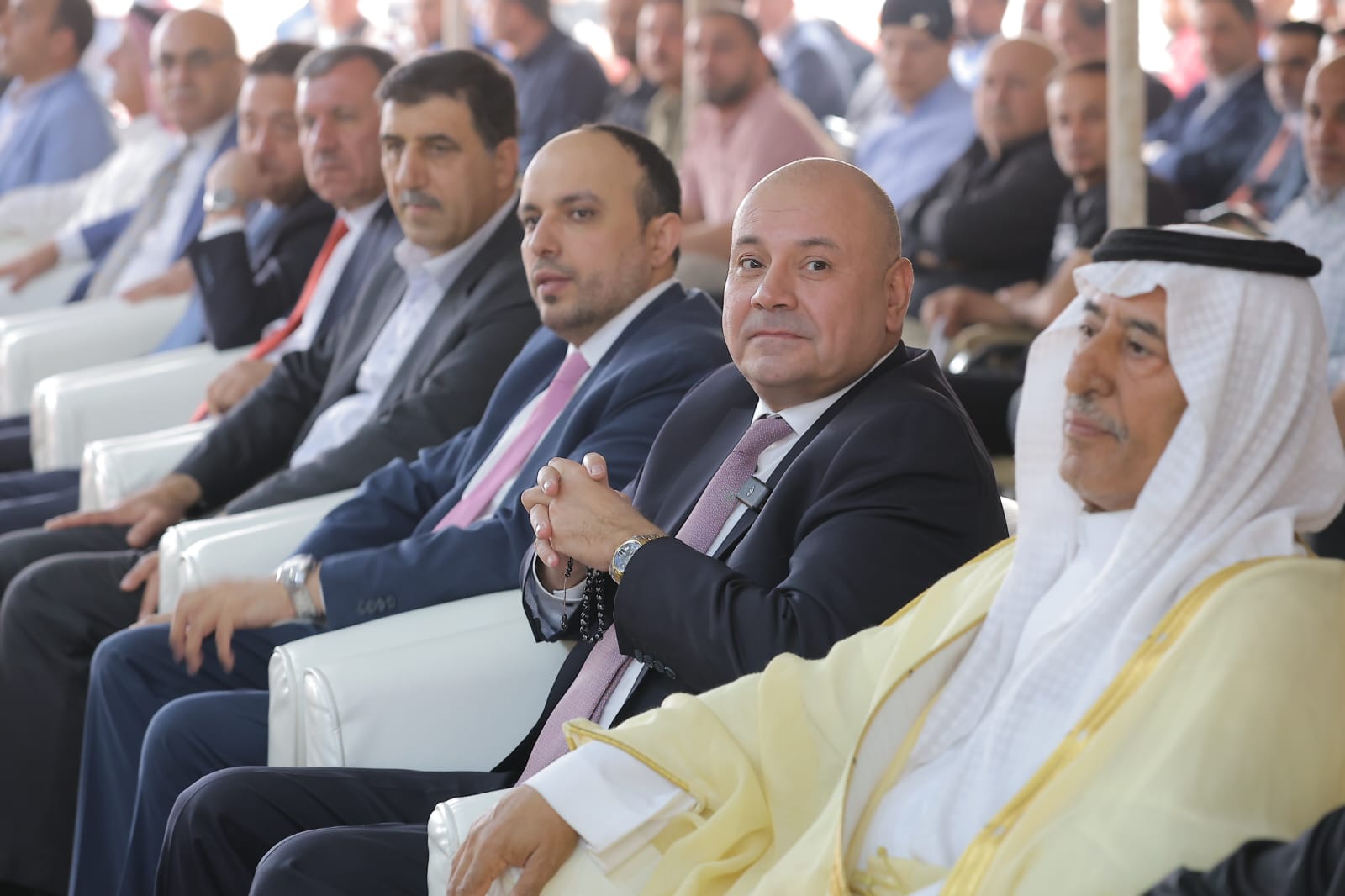 Madar Al-Saa Images 0.3771366541814921