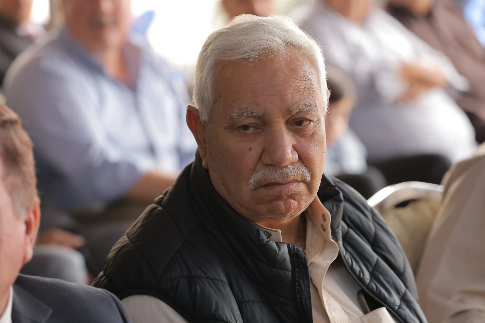 Madar Al-Saa Images 0.5432343623213778