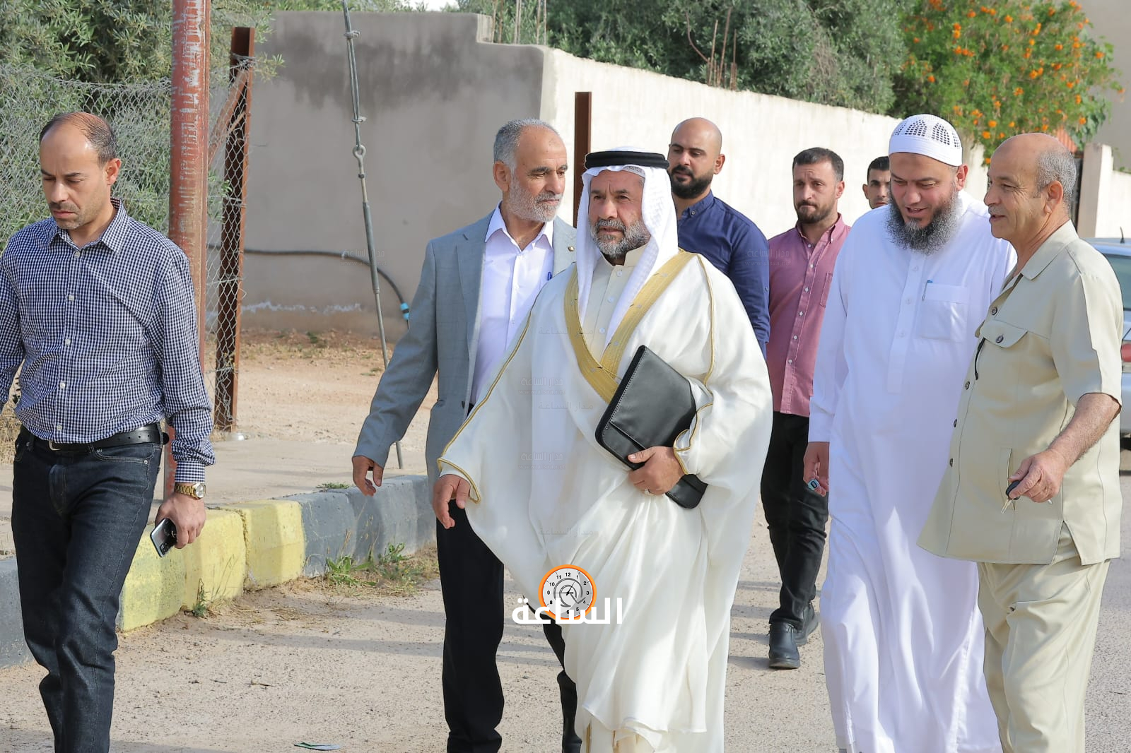 Madar Al-Saa Images 0.43618790918810424