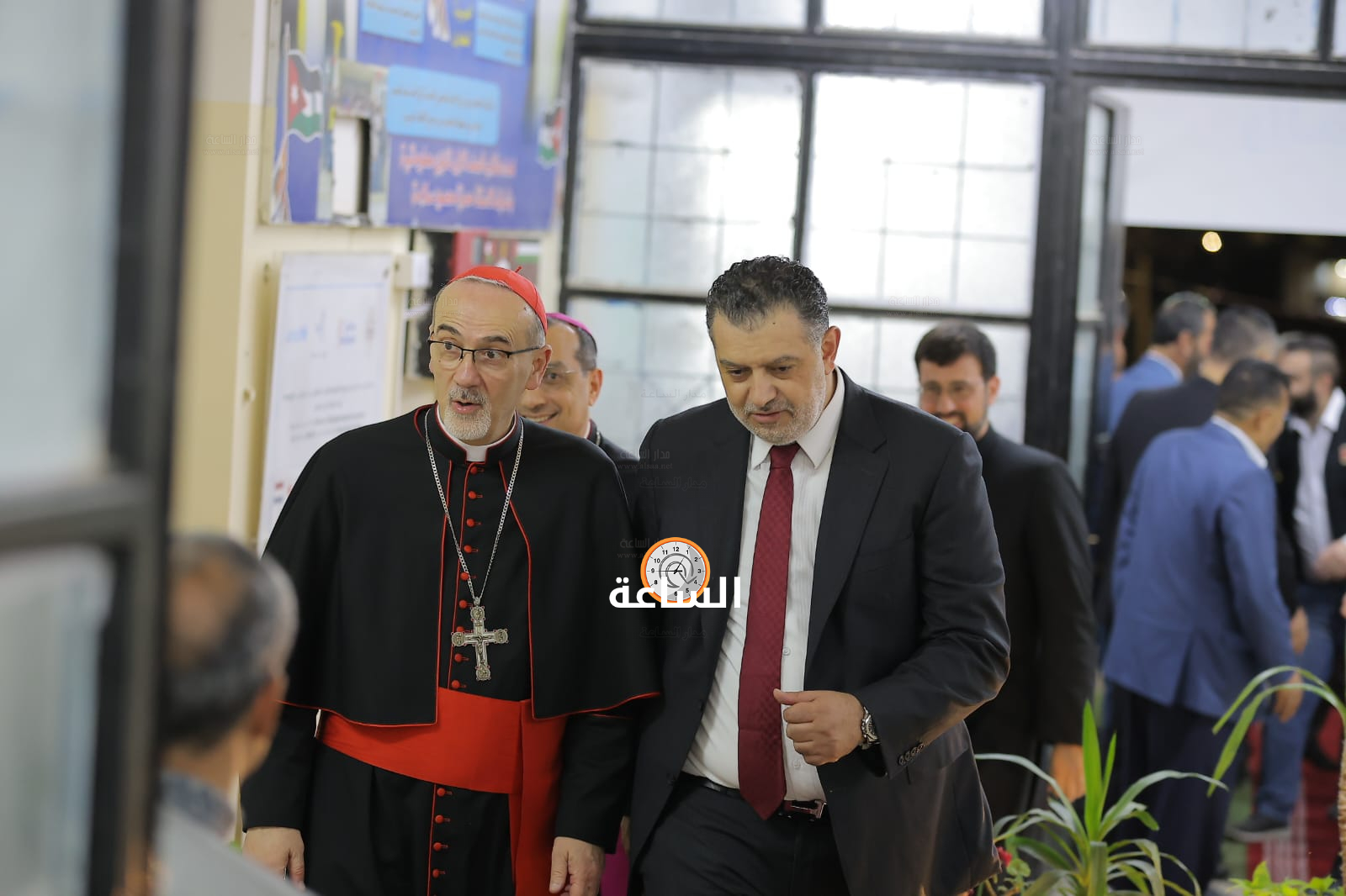 Madar Al-Saa Images 0.7843522391570478