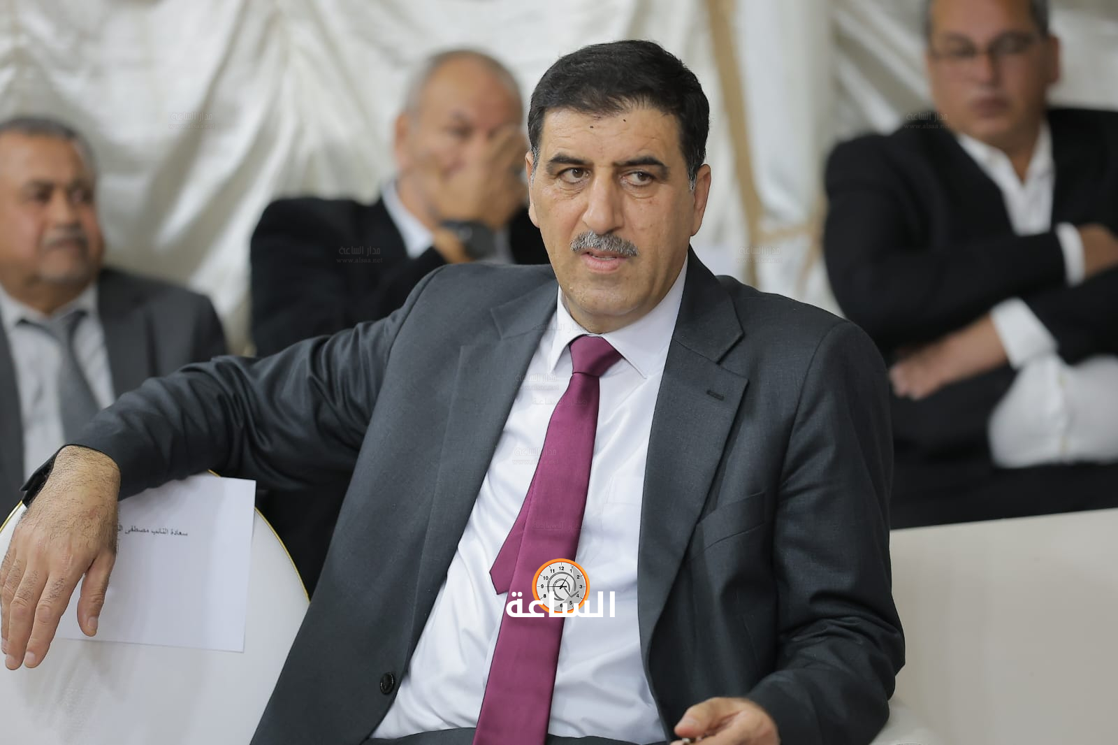 Madar Al-Saa Images 0.6529067294184416