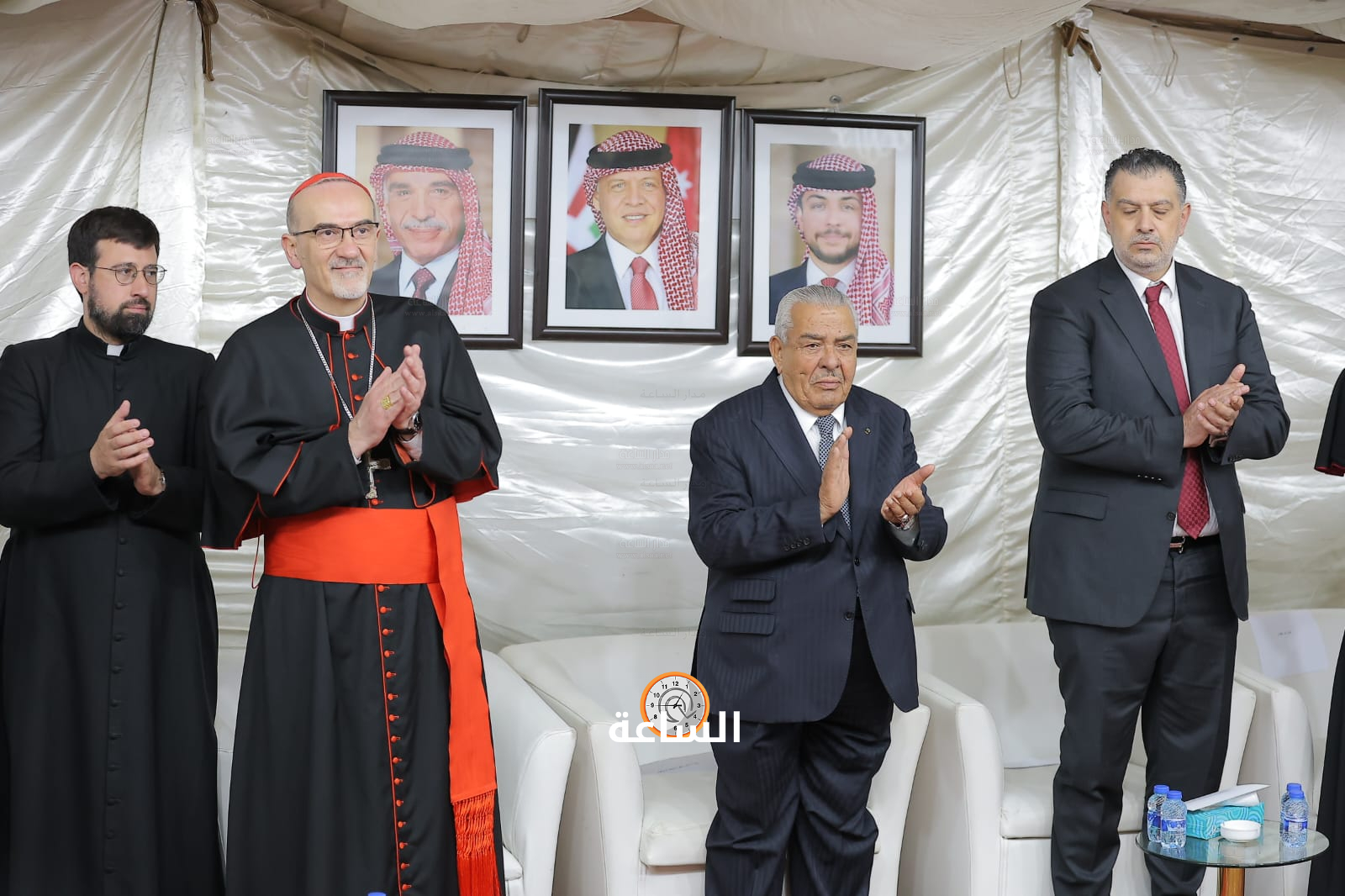 Madar Al-Saa Images 0.15248378716863376