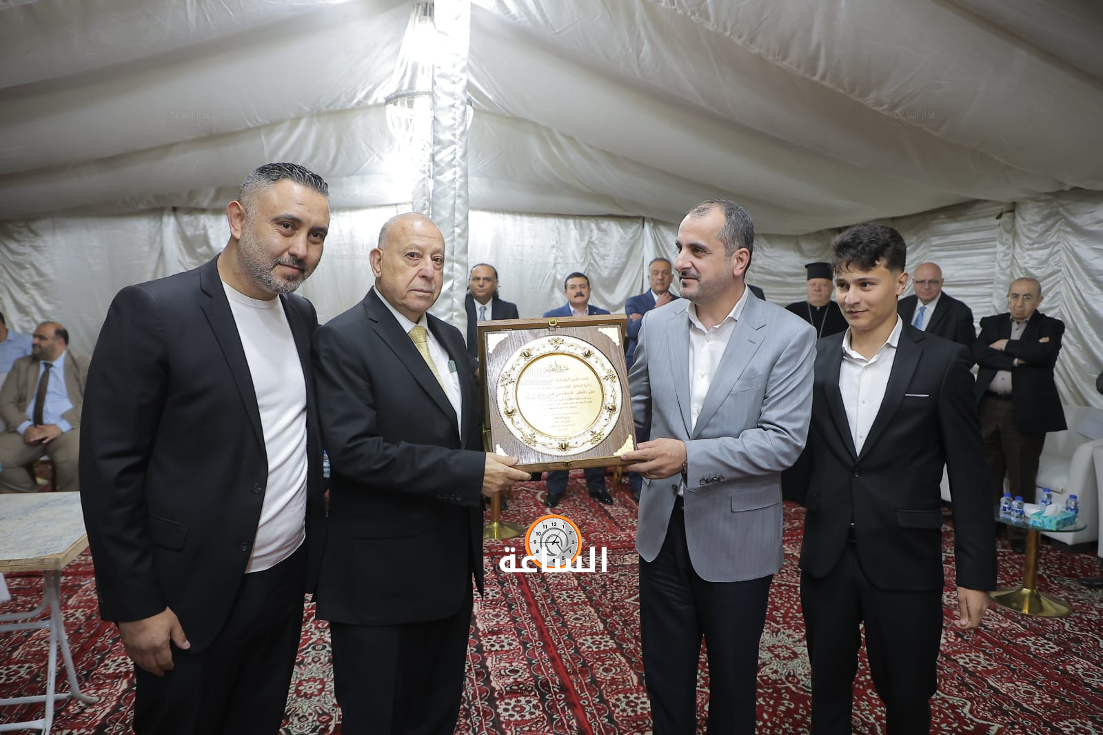 Madar Al-Saa Images 0.9185614638144848