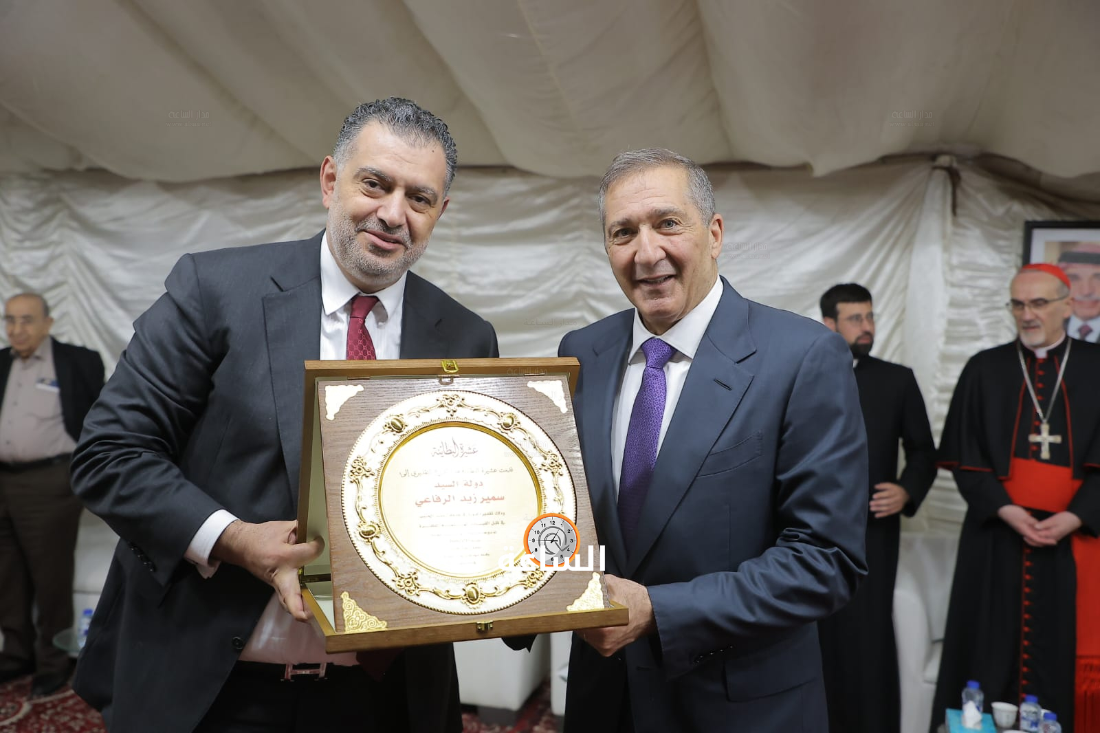 Madar Al-Saa Images 0.41349580345652415