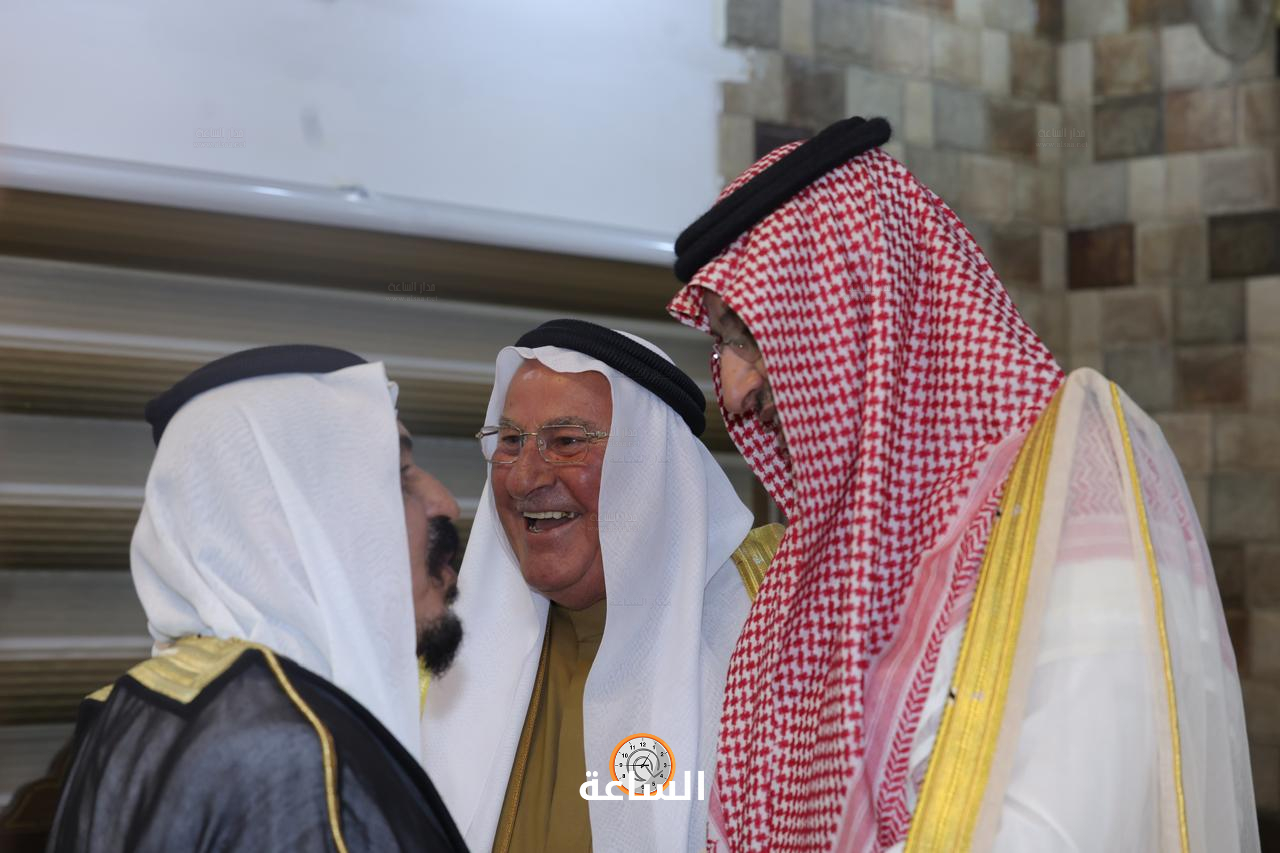 Madar Al-Saa Images 0.014157155867126292
