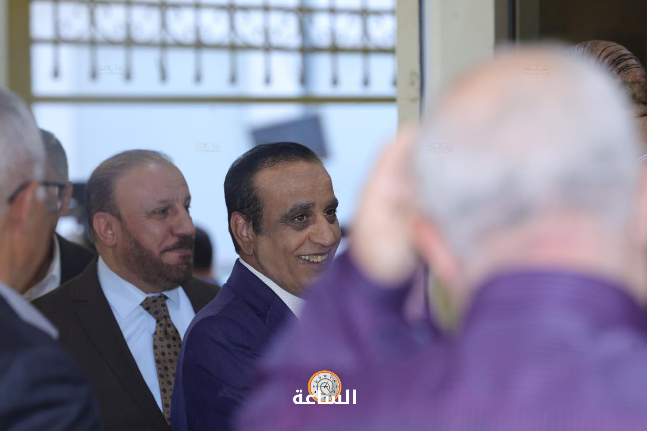 Madar Al-Saa Images 0.07349847913624541