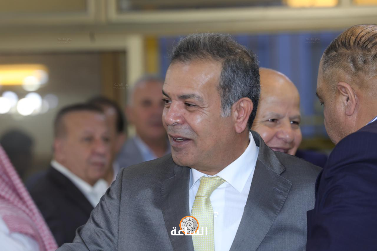 Madar Al-Saa Images 0.01713660616377577