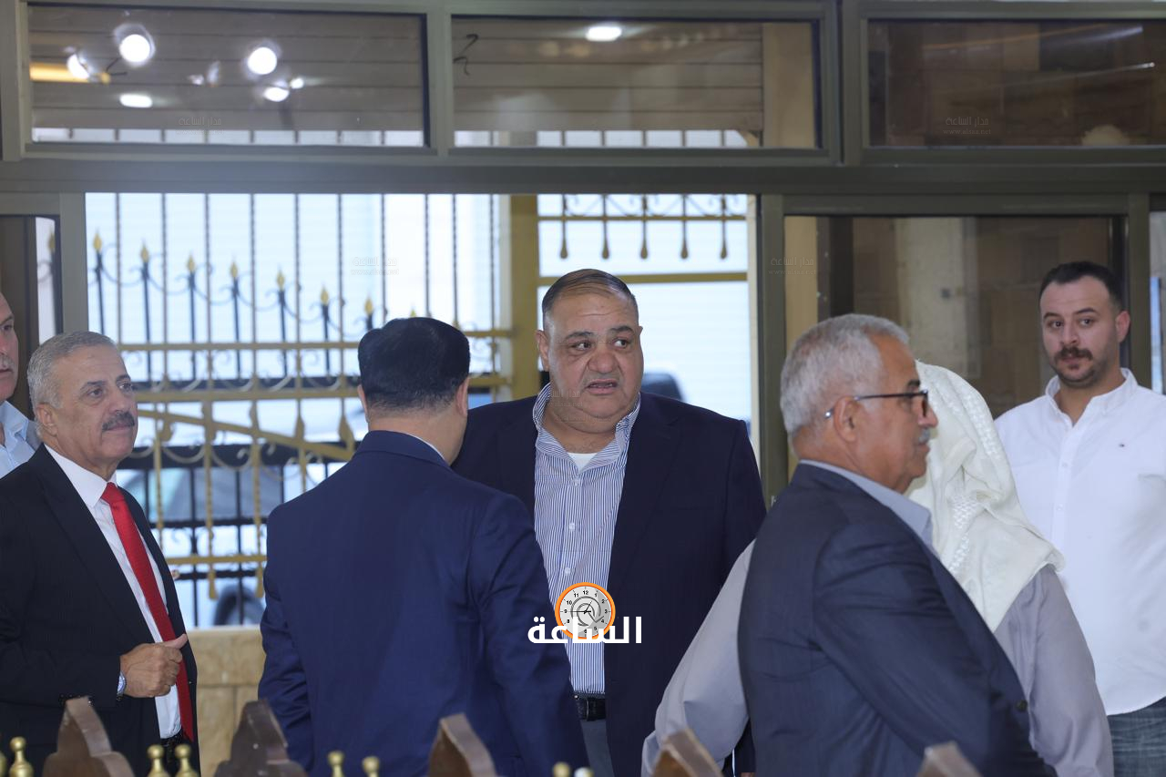 Madar Al-Saa Images 0.43029553402194143