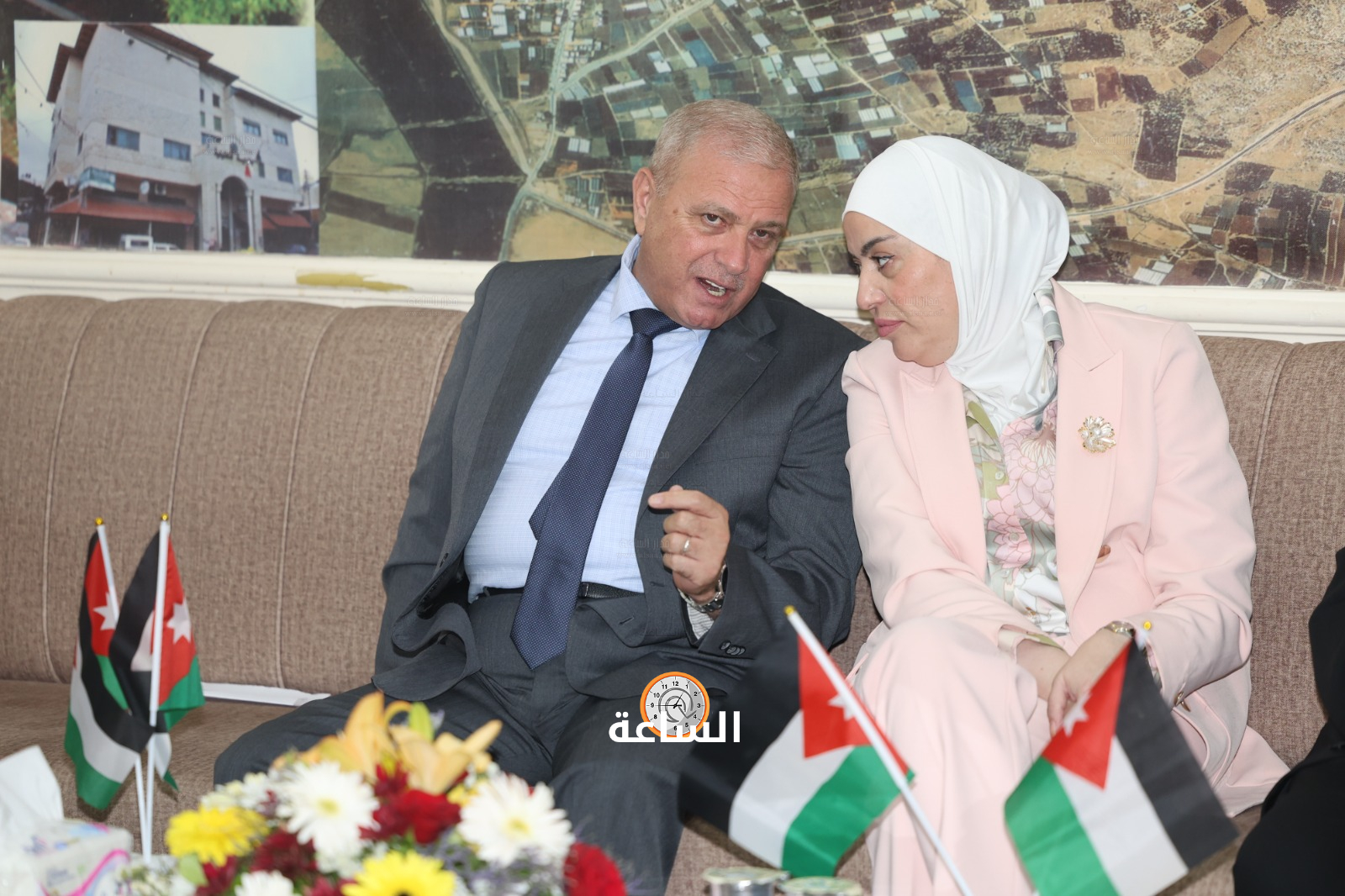 Madar Al-Saa Images 0.1767353445767652