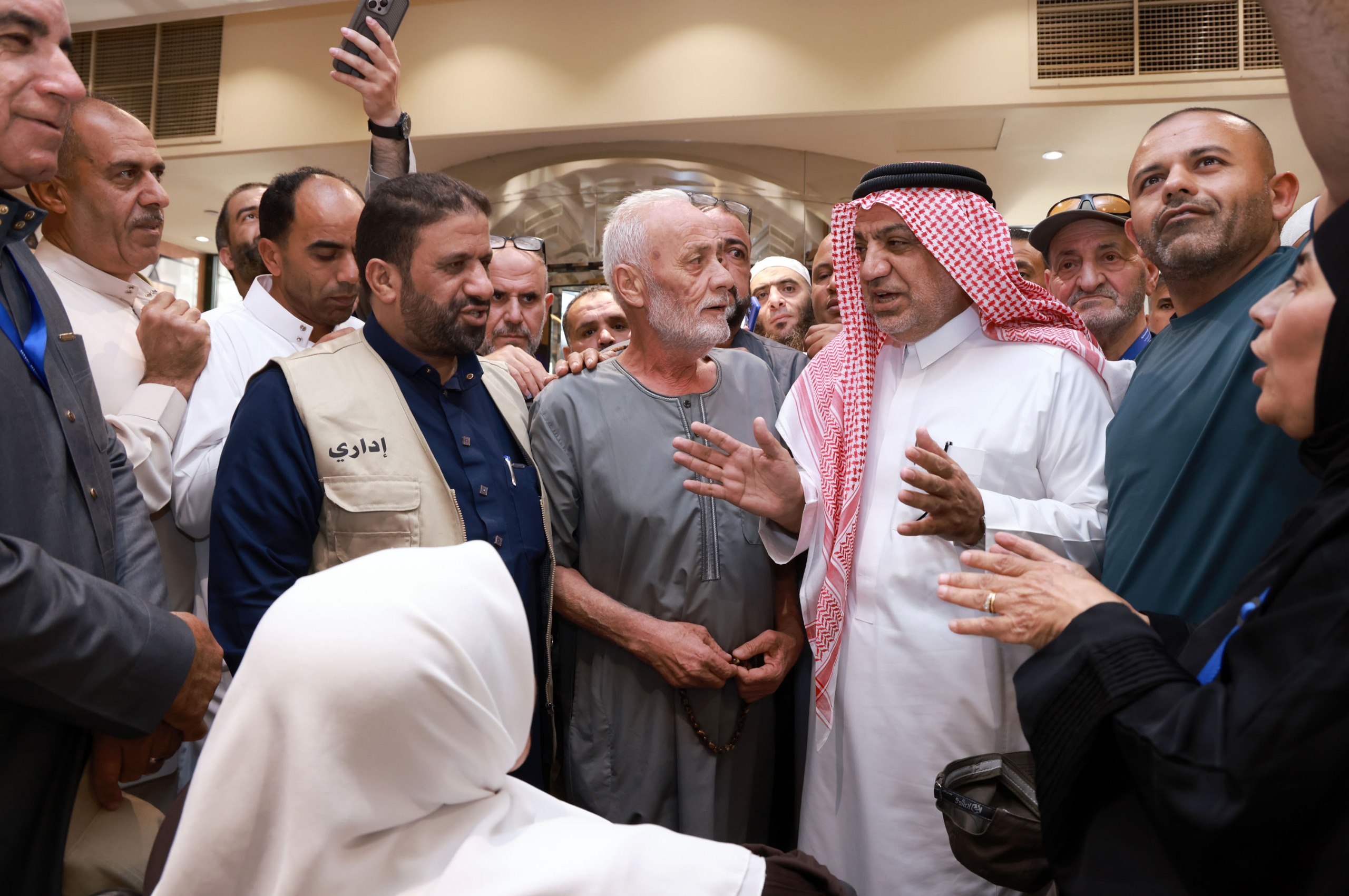 Madar Al-Saa Images 0.840843982107426