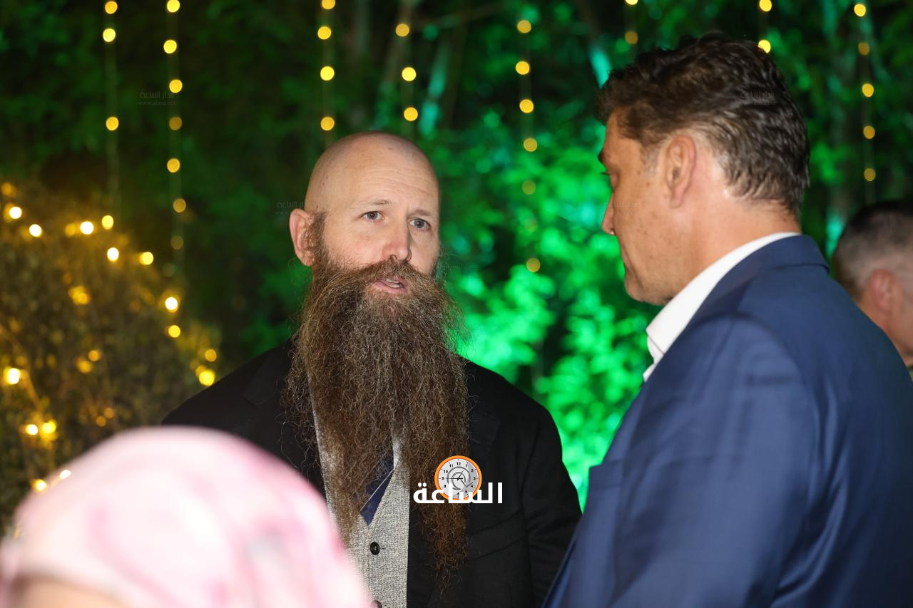 Madar Al-Saa Images 0.6847509960747525