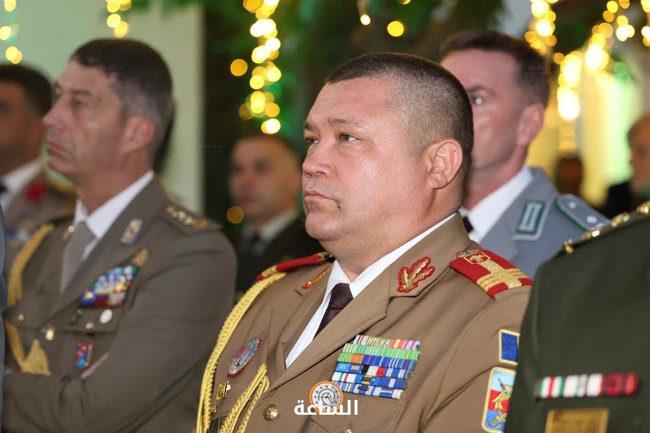 Madar Al-Saa Images 0.6411613004559918