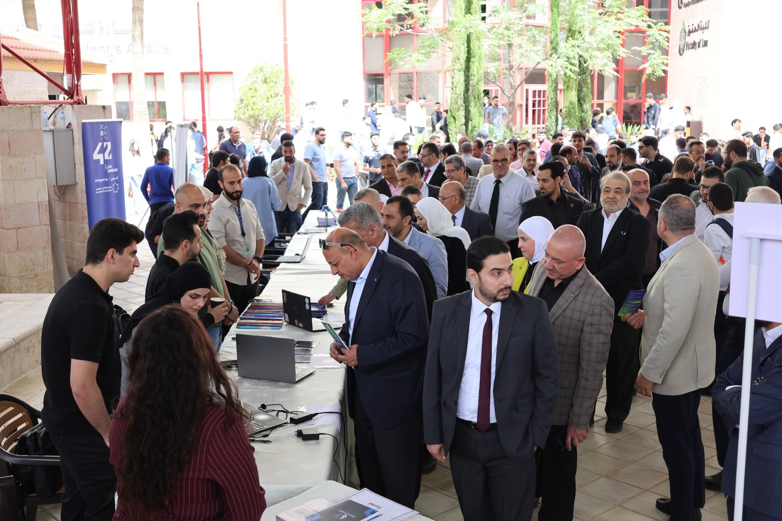 Madar Al-Saa Images 0.43186361200564916