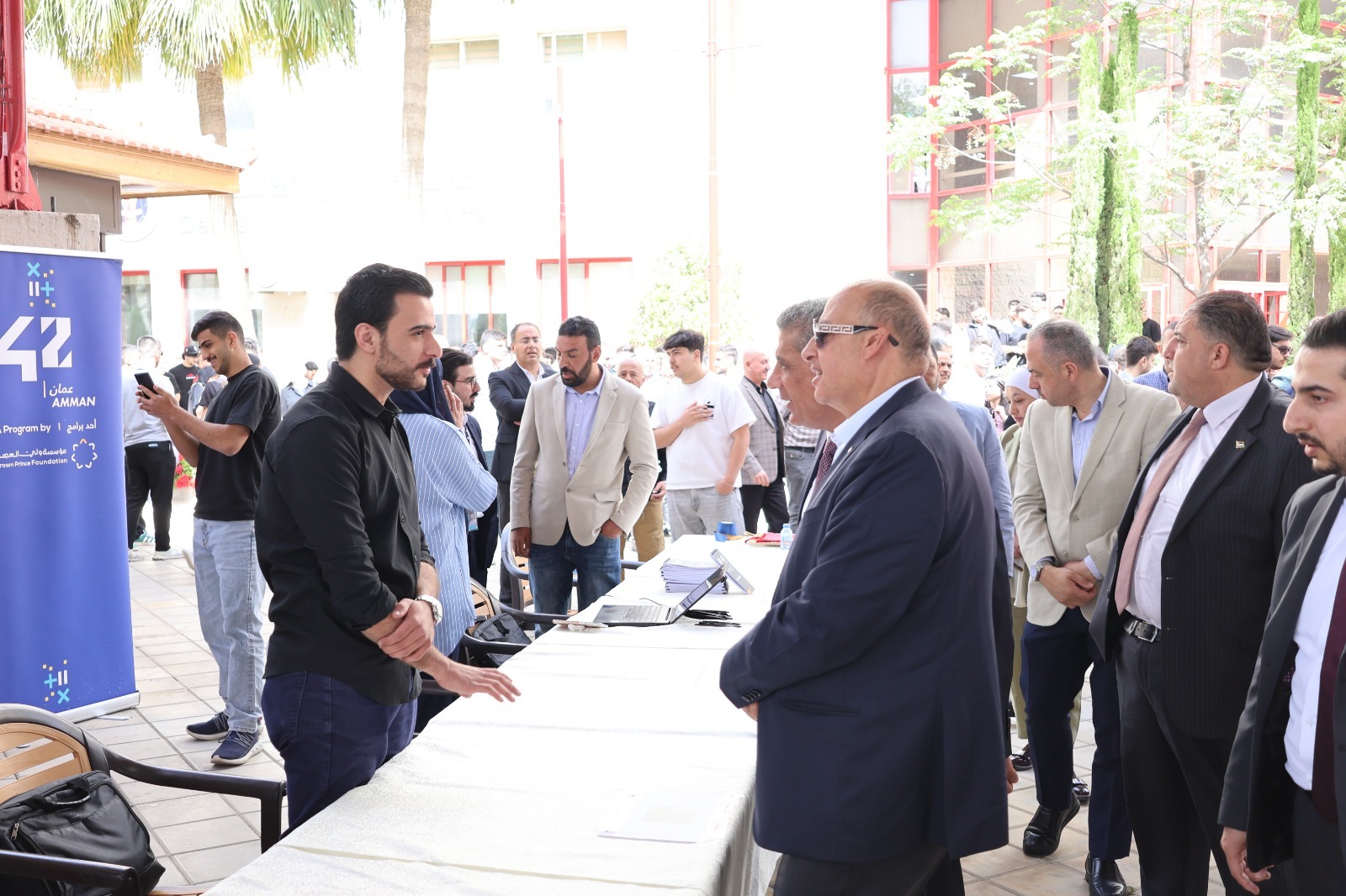 Madar Al-Saa Images 0.31380127361597865