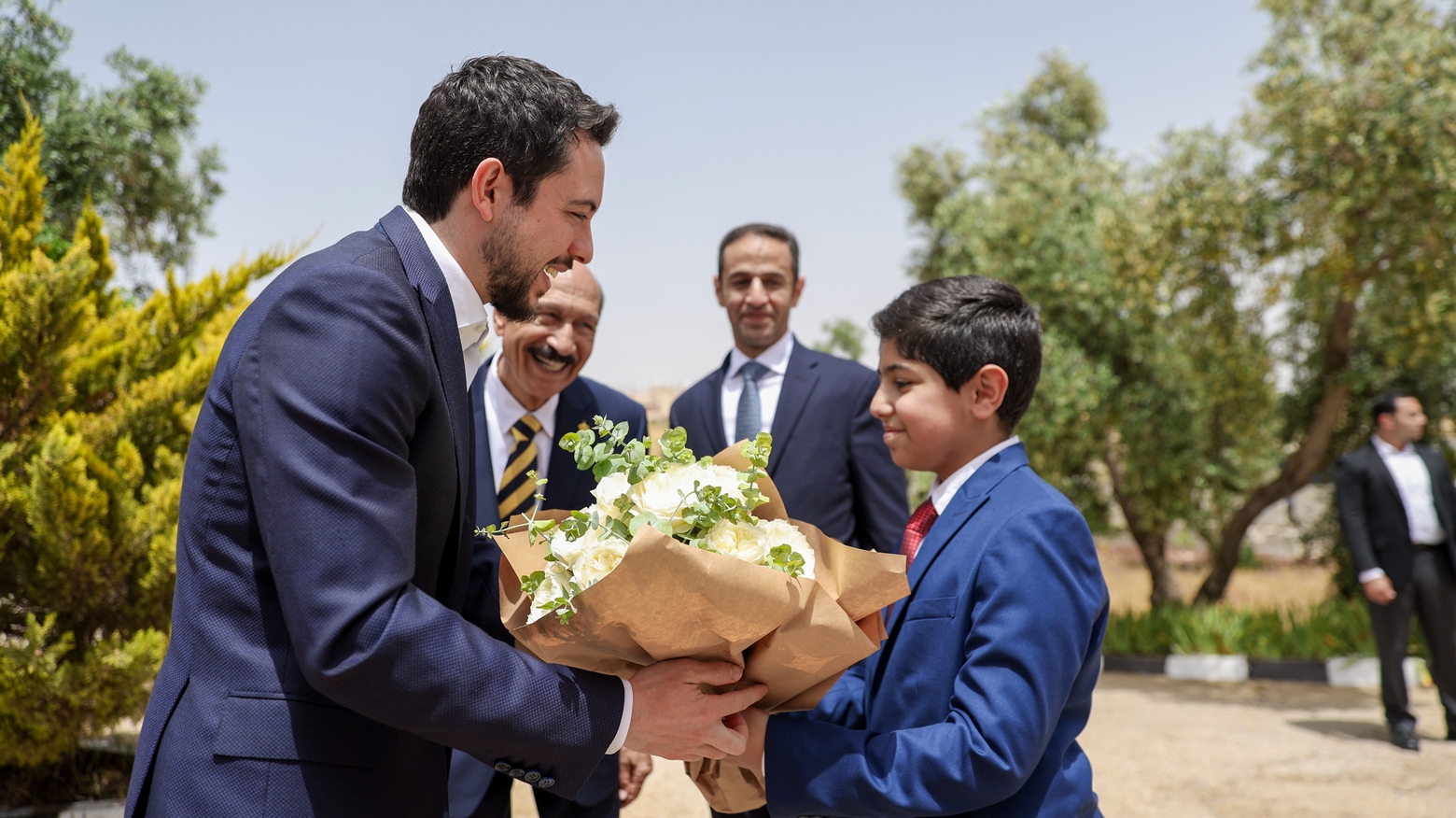 Madar Al-Saa Images 0.6466312903370187