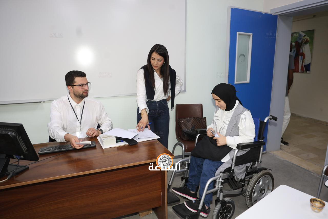 Madar Al-Saa Images 0.04452278423225908