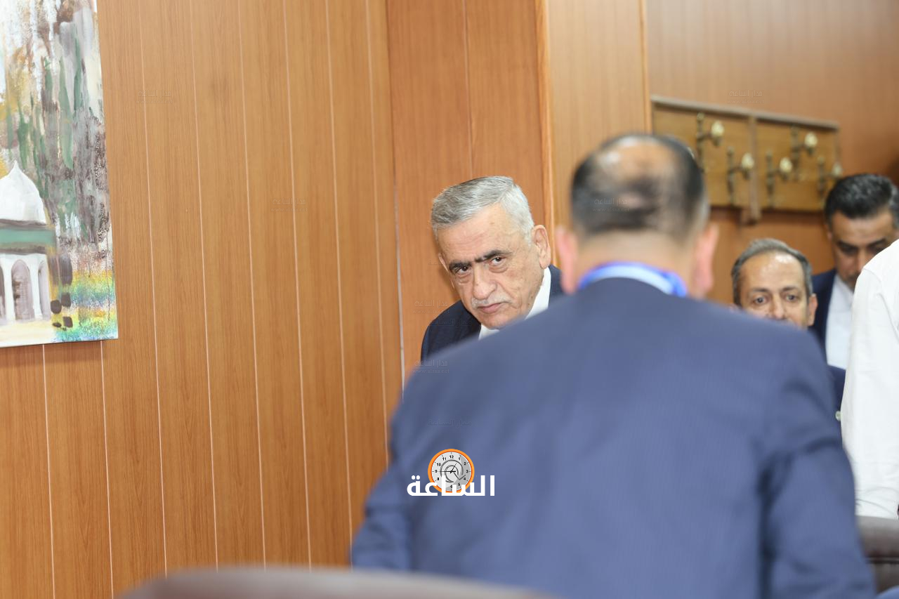 Madar Al-Saa Images 0.2130172920264497