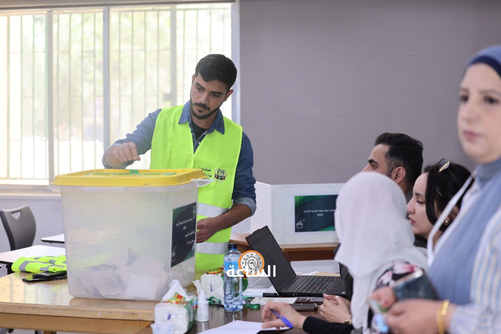 Madar Al-Saa Images 0.21986443096299813