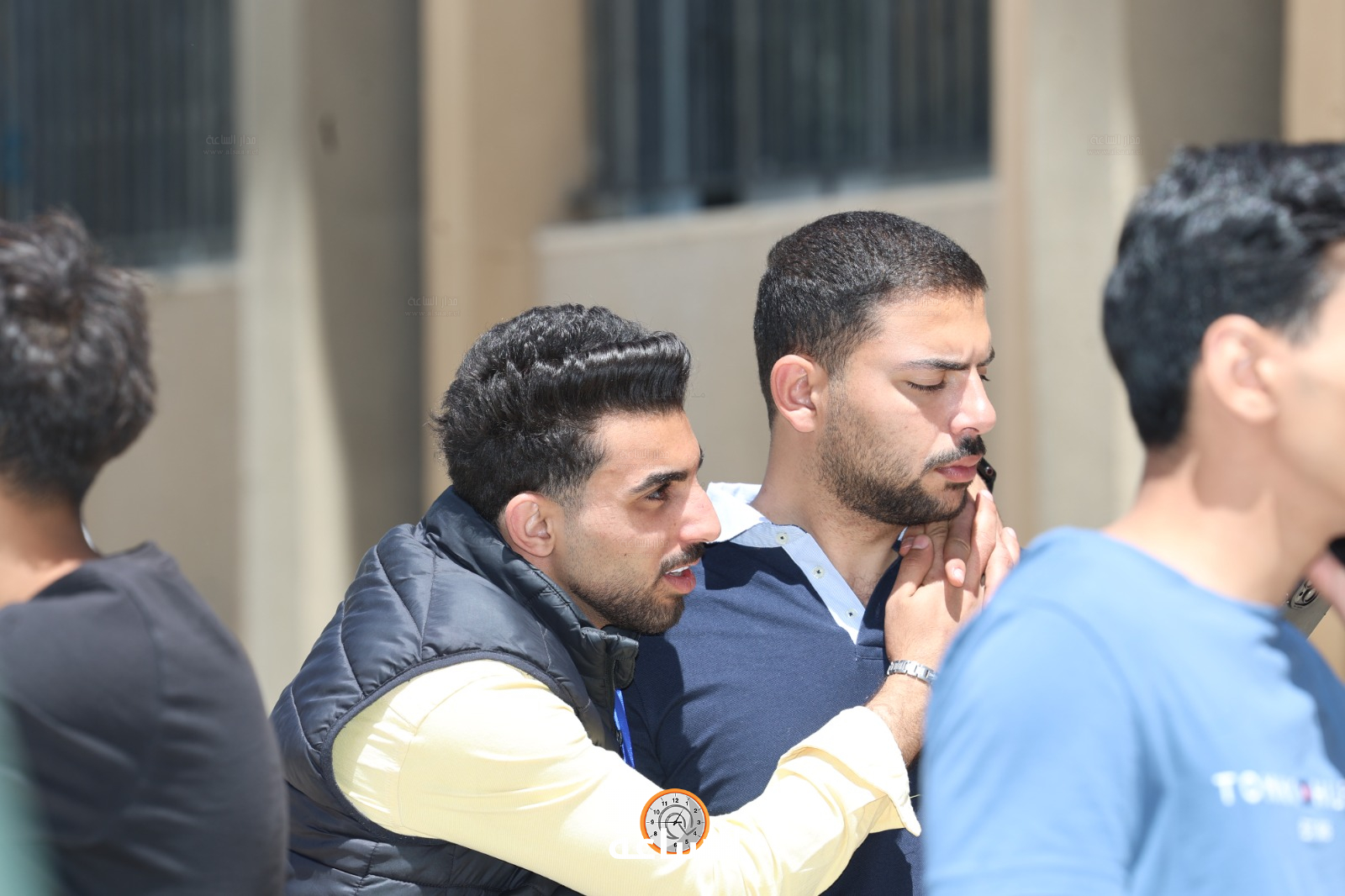 Madar Al-Saa Images 0.45214527167463725