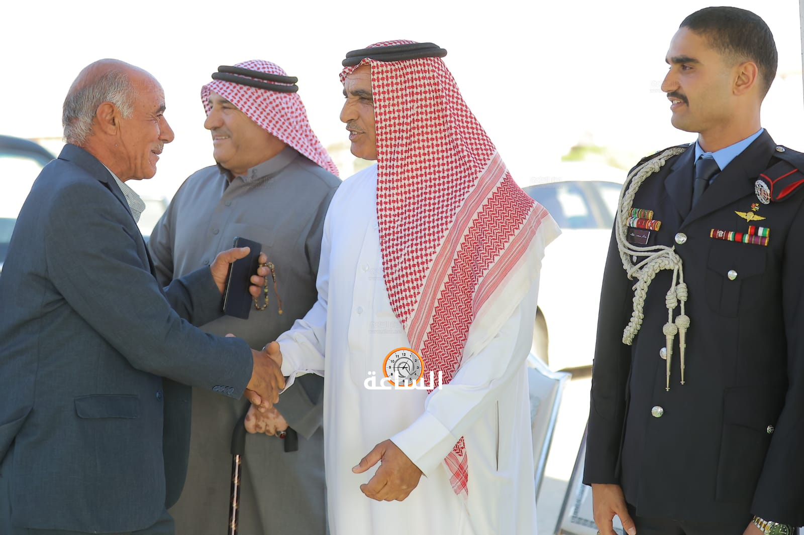 Madar Al-Saa Images 0.32412654063273505