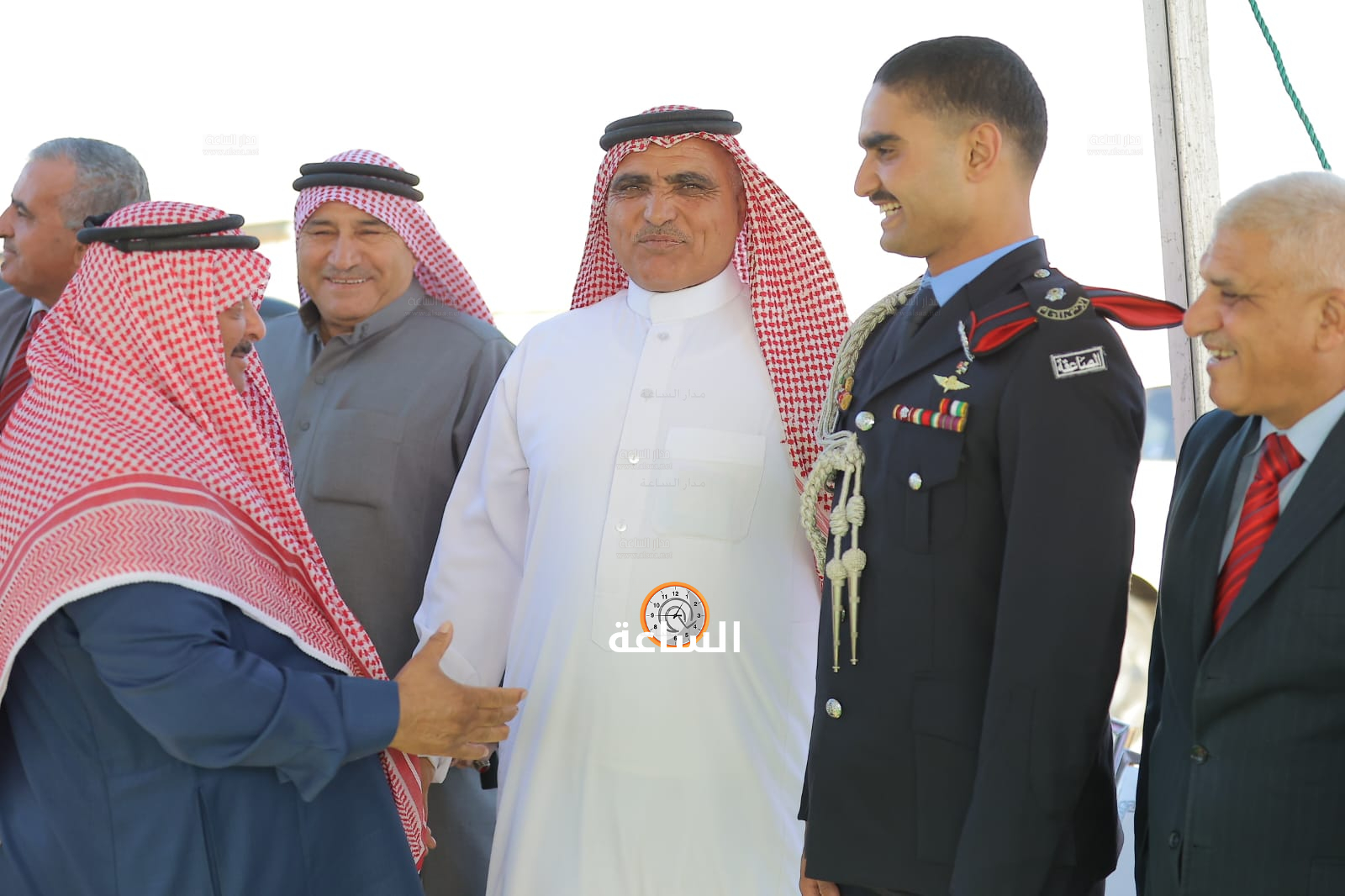 Madar Al-Saa Images 0.9890495271180625