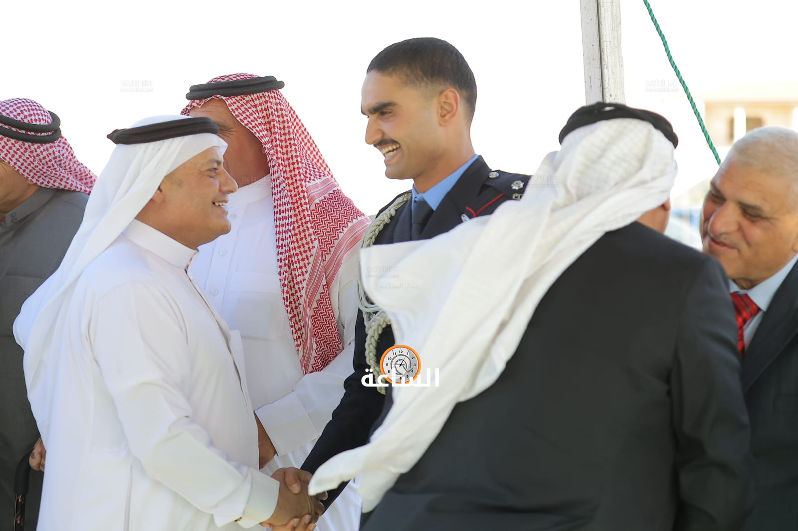 Madar Al-Saa Images 0.8255880067892633
